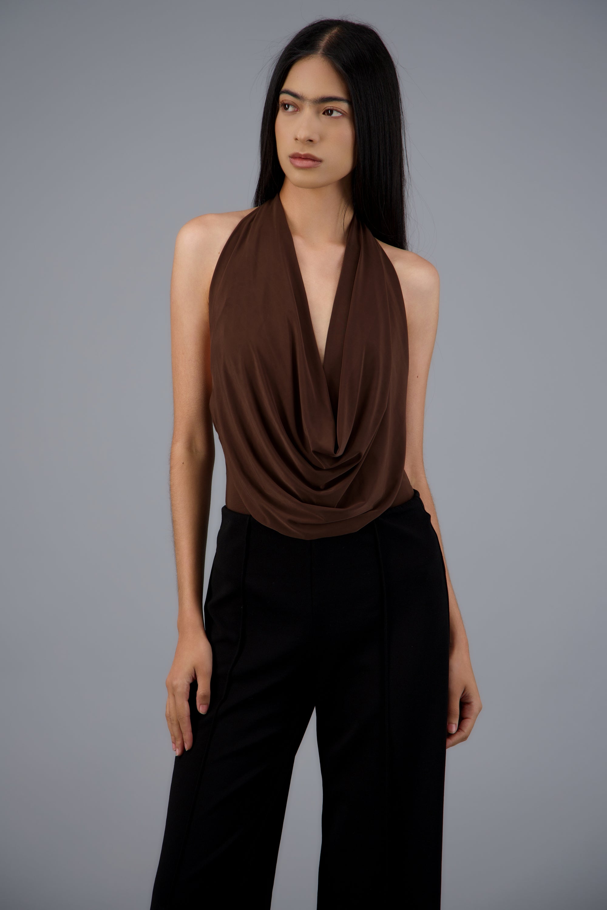 Bodysuit halter cuello cascada CAFE OBSCURO