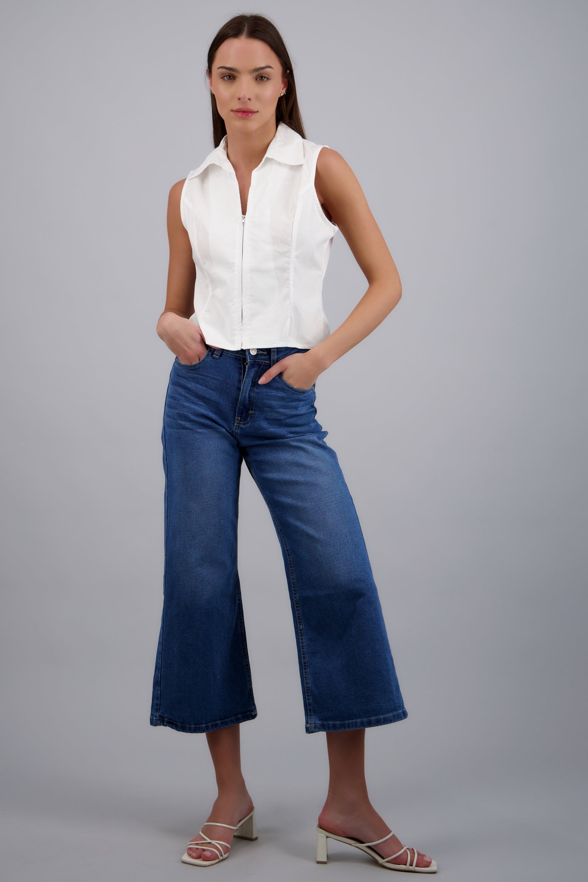 Jeans cropped deslavado MEDIUM WASH