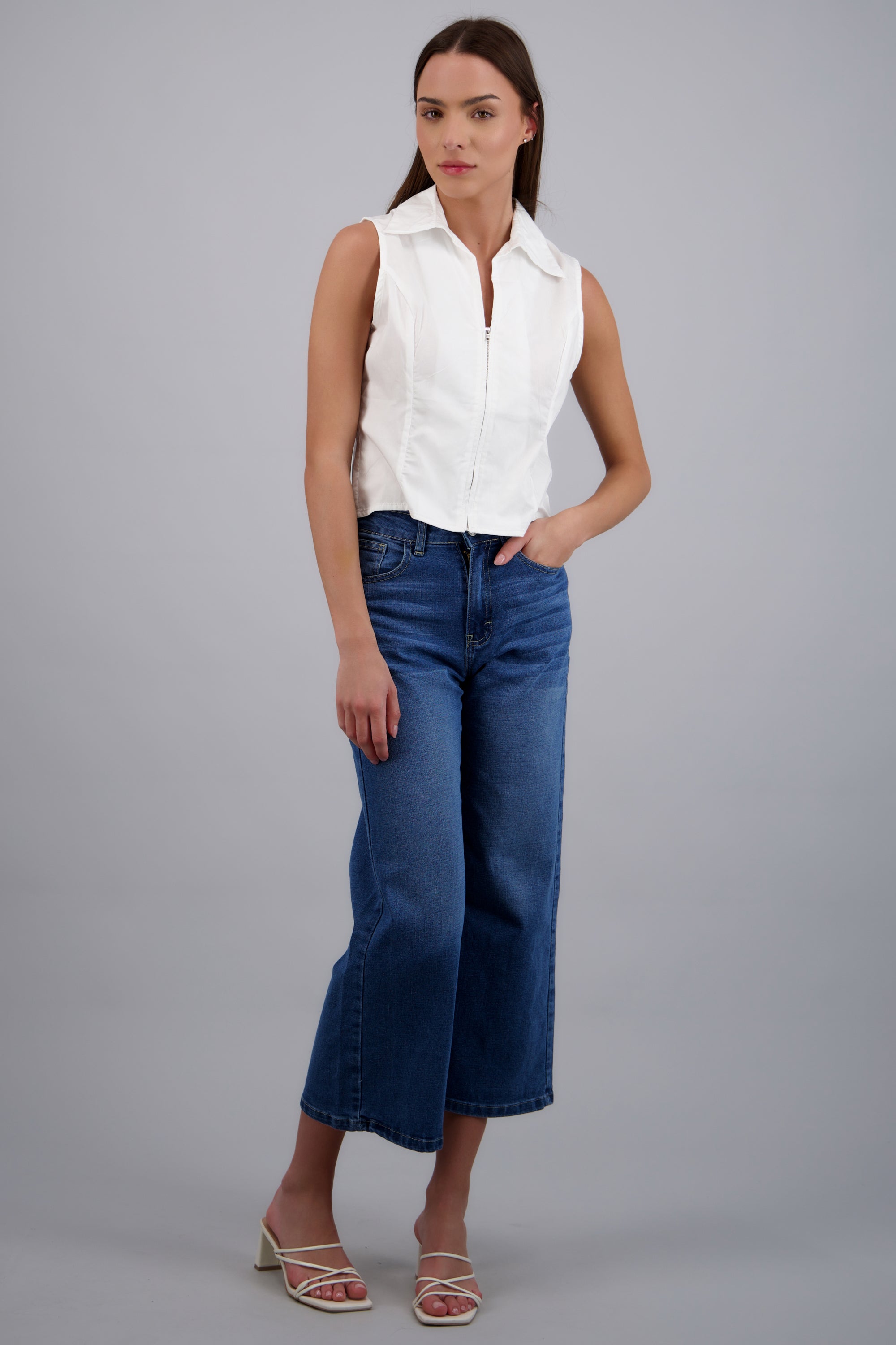 Jeans cropped deslavado MEDIUM WASH
