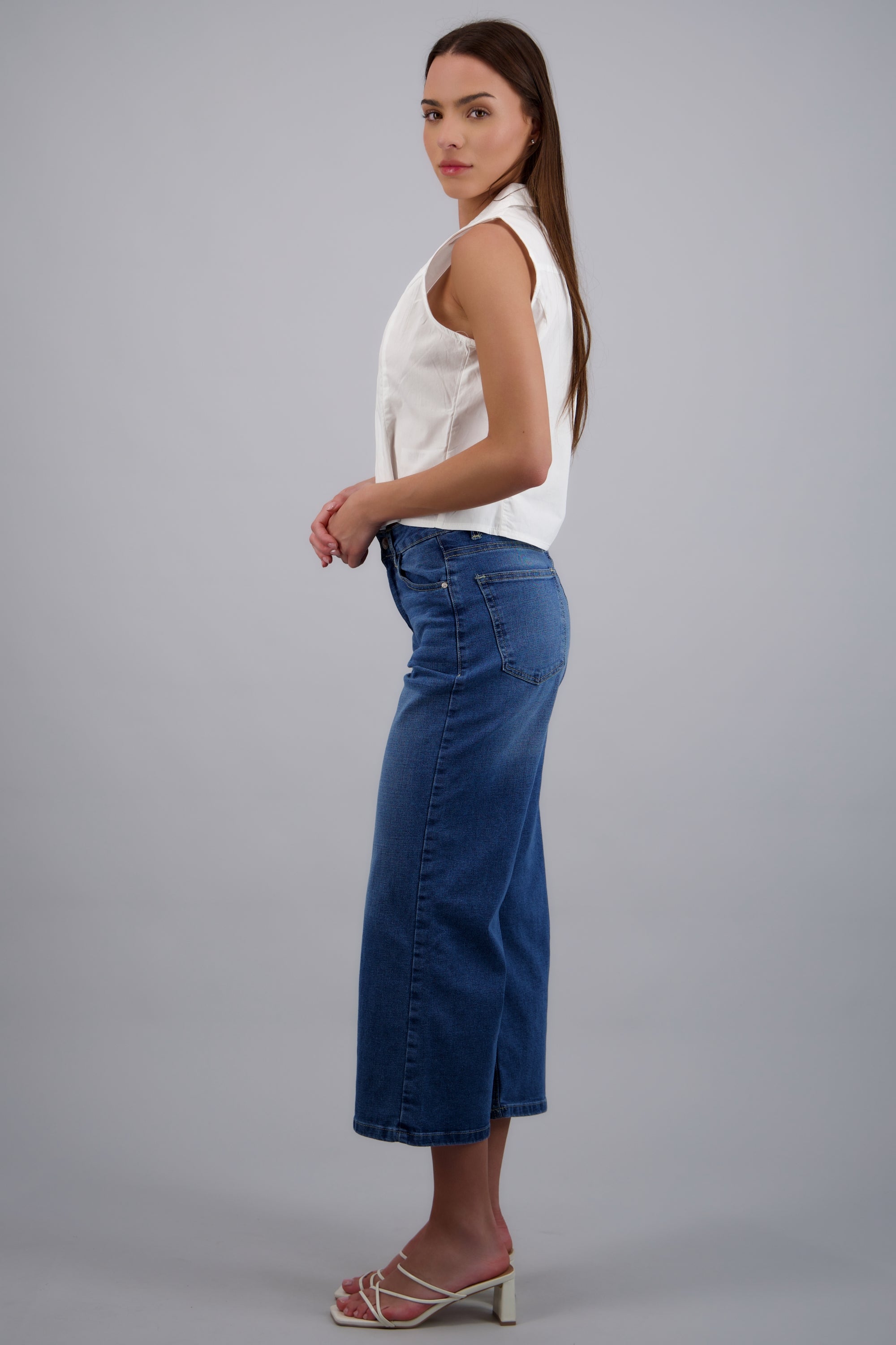 Jeans cropped deslavado MEDIUM WASH