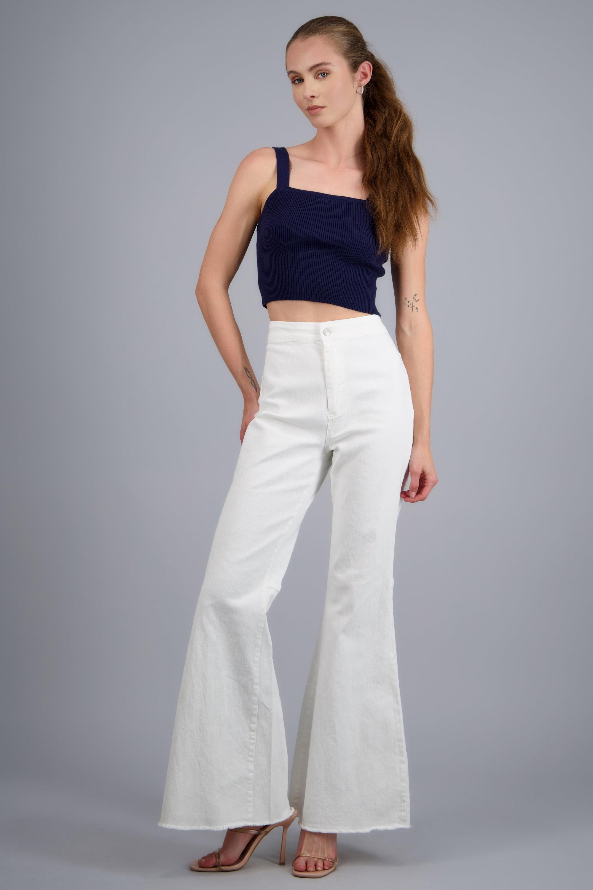 Jeans corte flare BLANCO