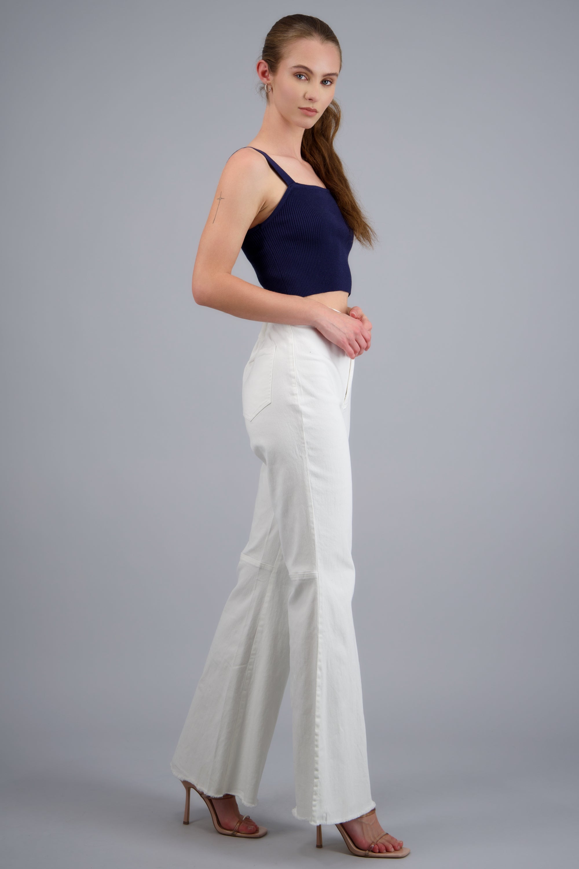 Jeans corte flare BLANCO