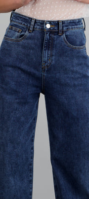 MEDIUM WASH