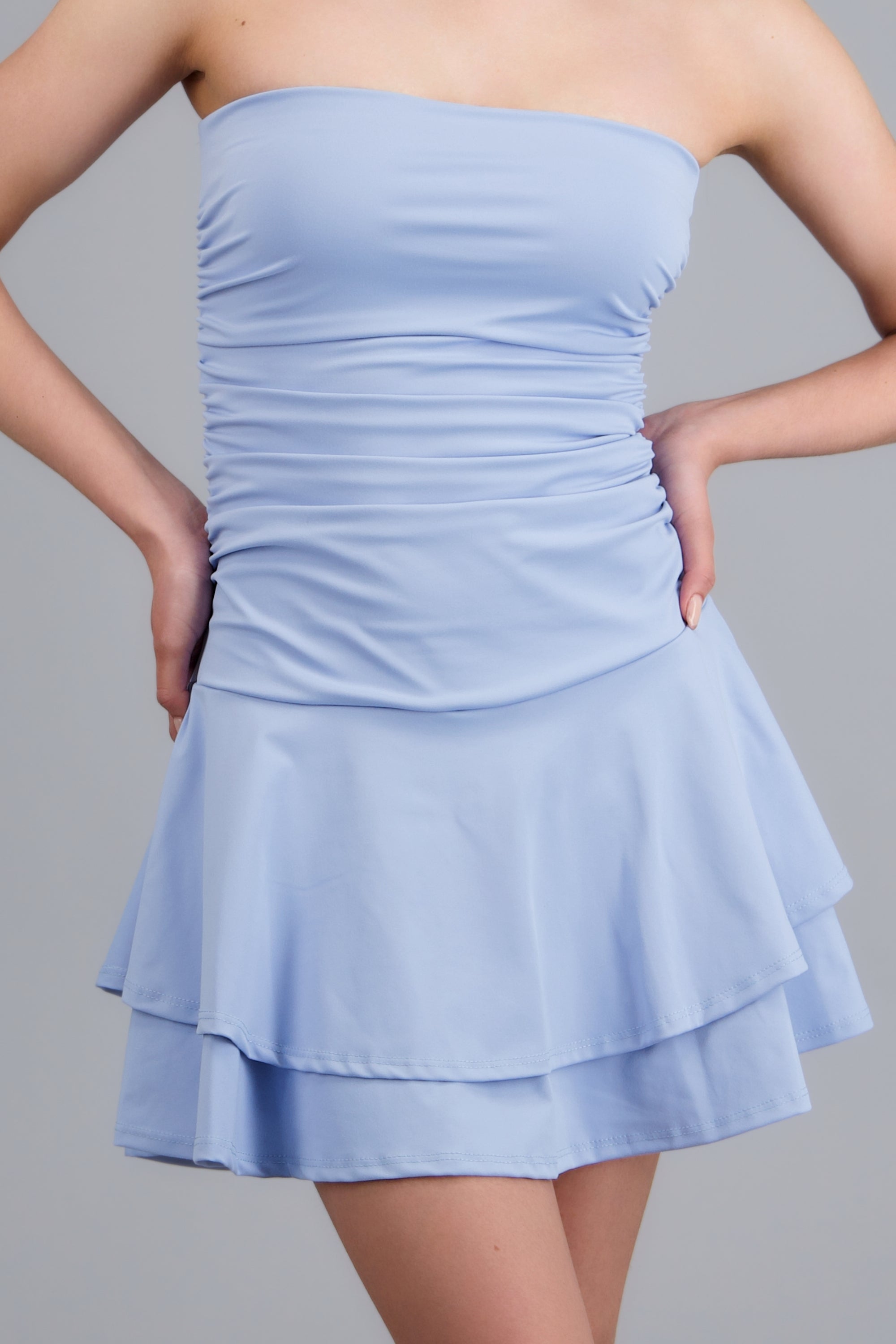 Vestido mini drapeado strapless AZUL PASTEL