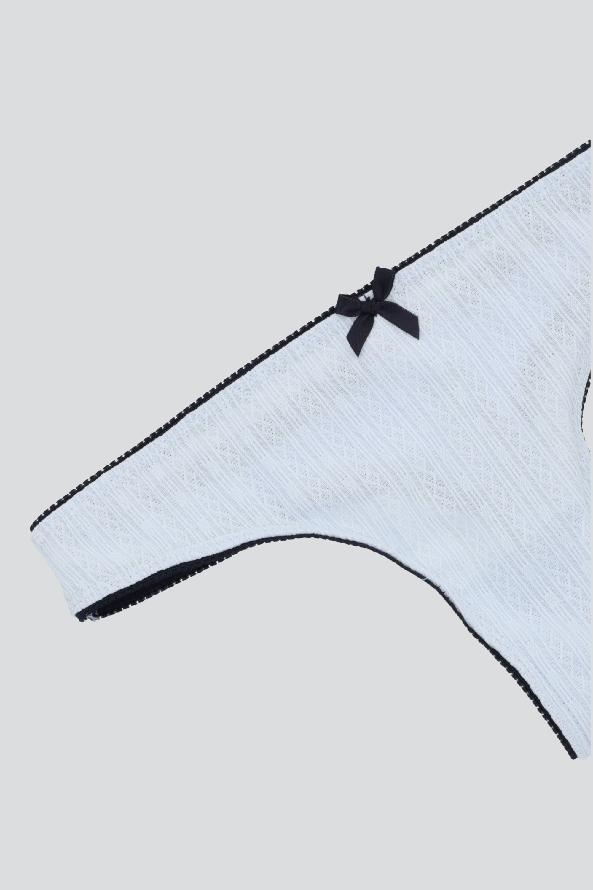 Tanga detalle tela rombos contraste AZUL