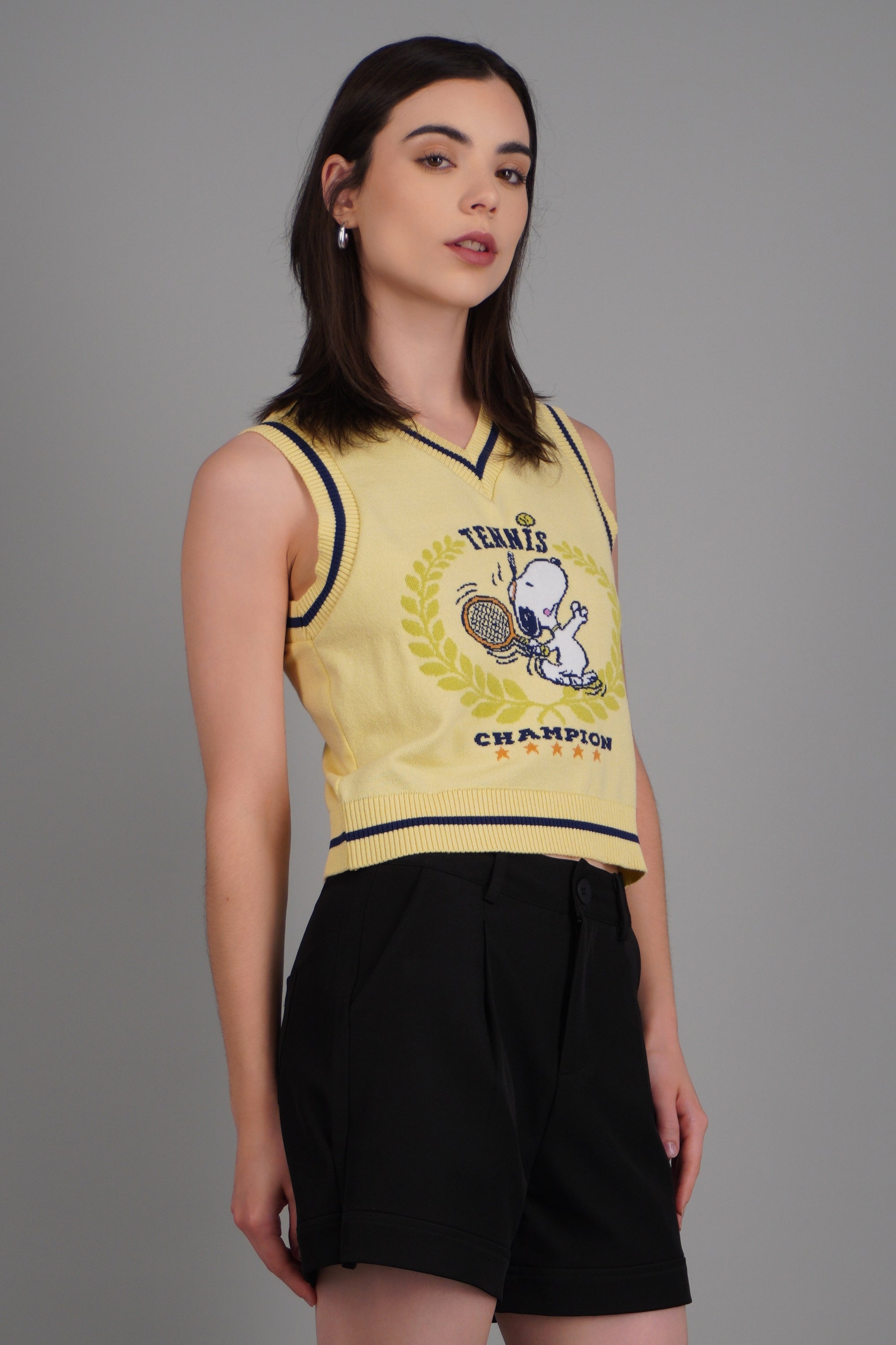 Chaleco tenis snoopy AMARILLO PASTEL