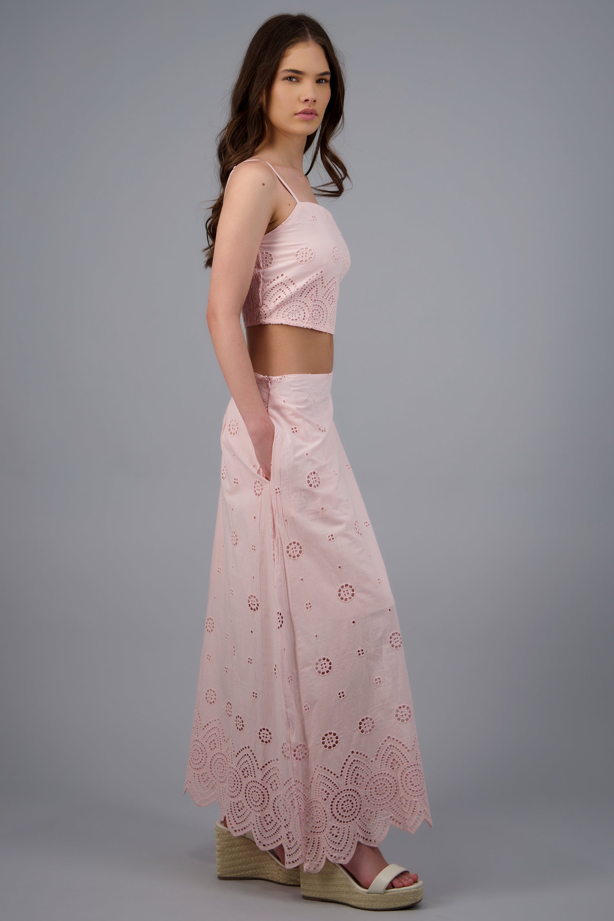 Falda maxi detalle eyelet ROSA