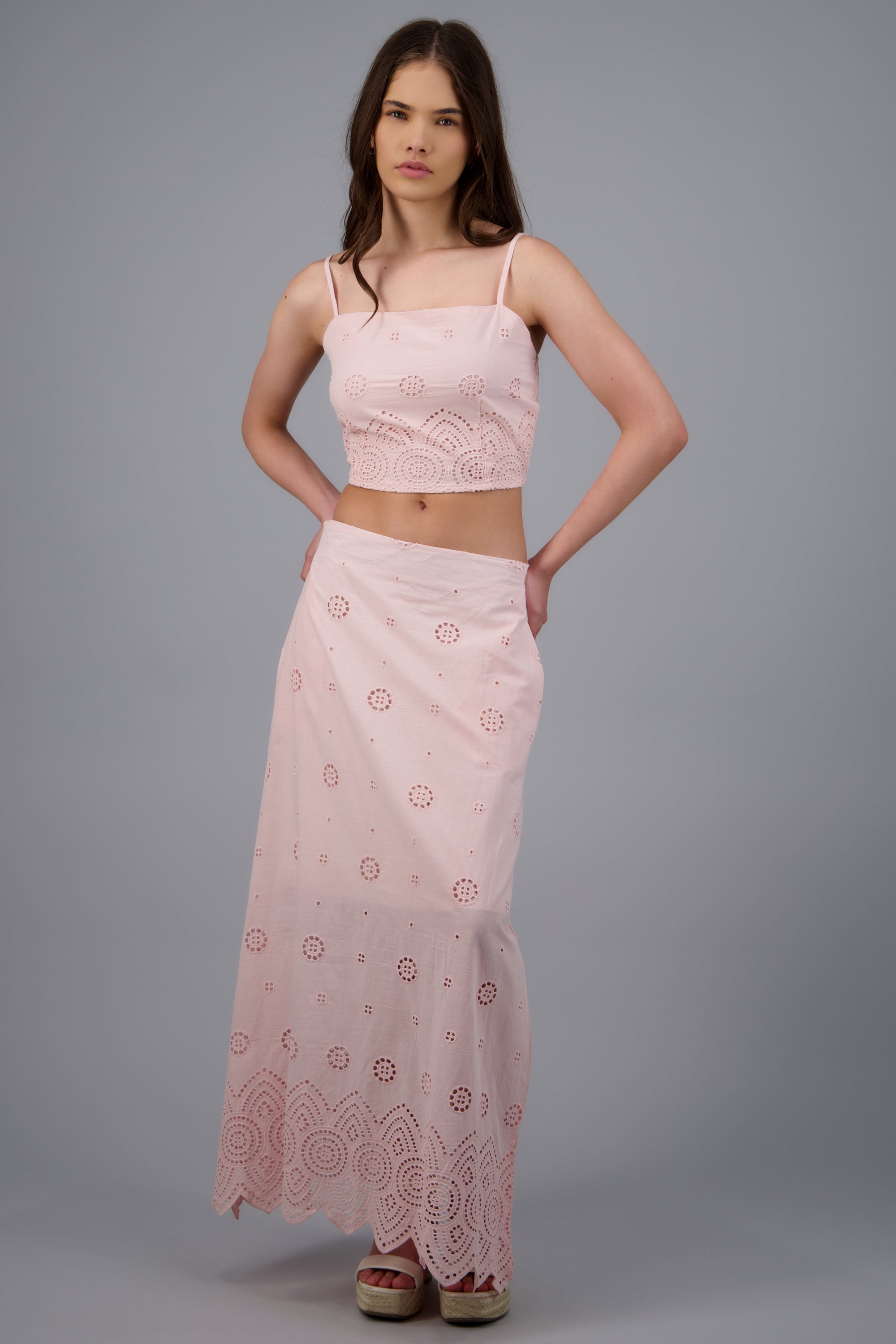 Falda maxi detalle eyelet ROSA
