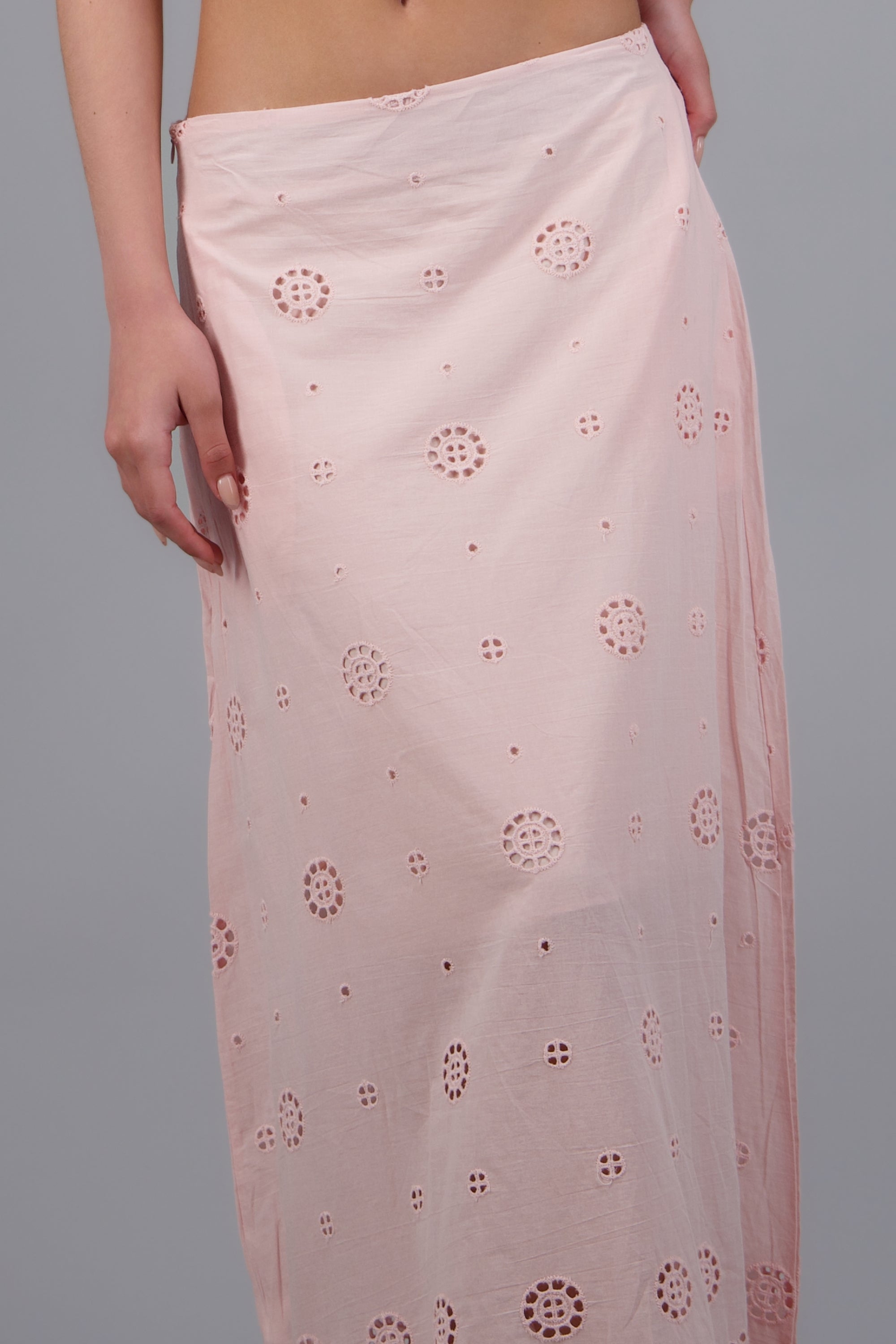Falda maxi detalle eyelet ROSA