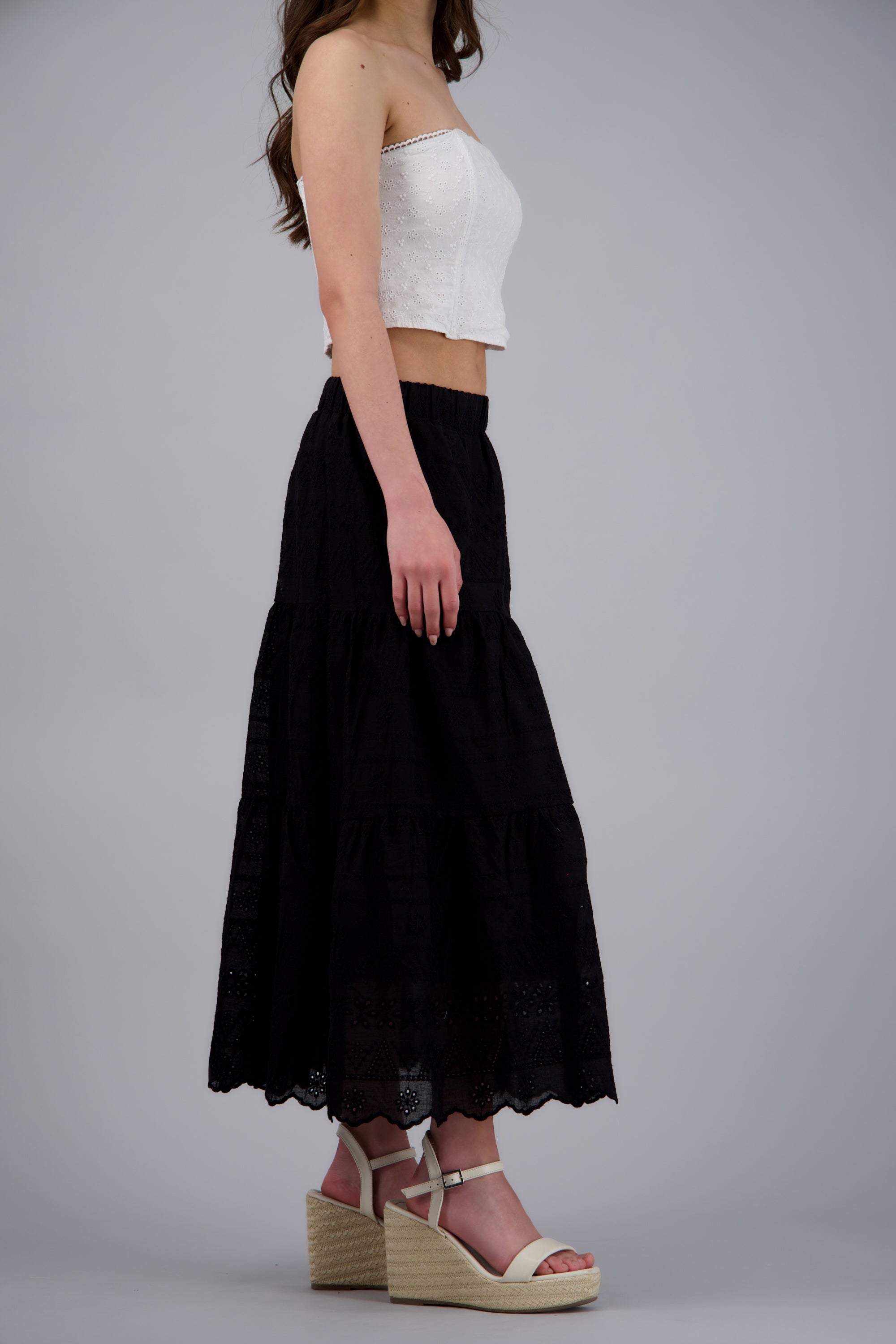 Falda maxi olanes det eyelet NEGRO