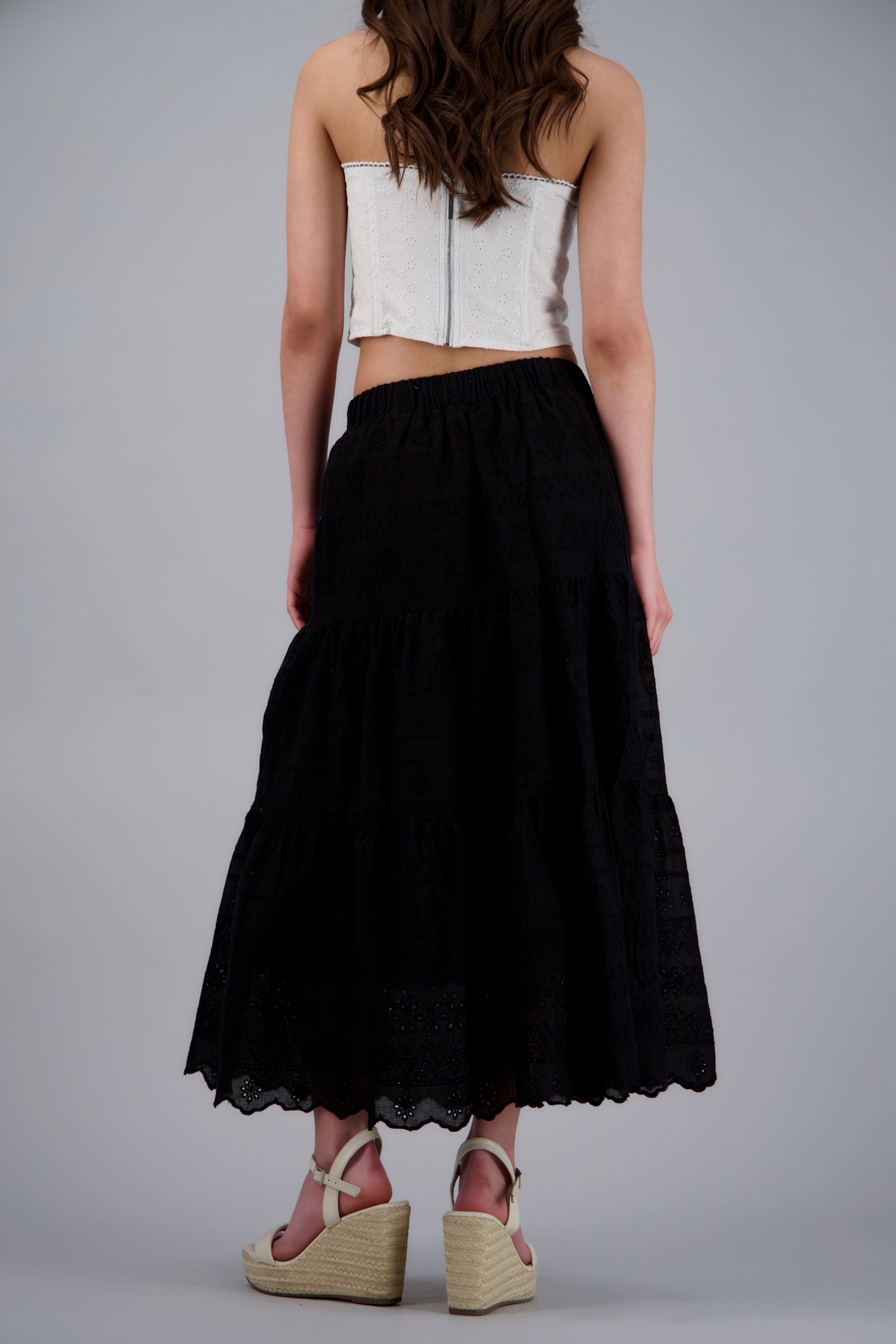 Falda maxi olanes det eyelet NEGRO