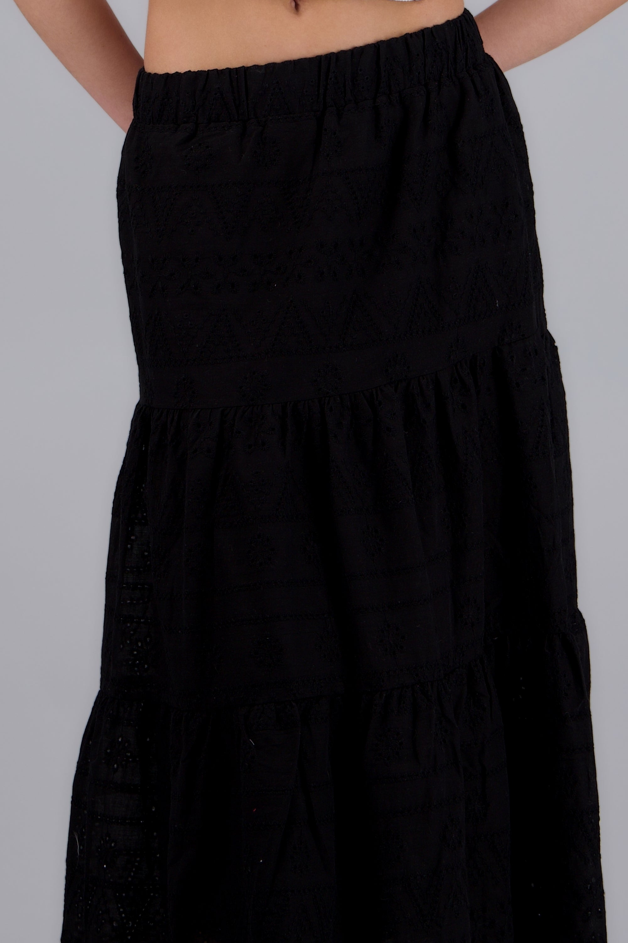 Falda maxi olanes det eyelet NEGRO