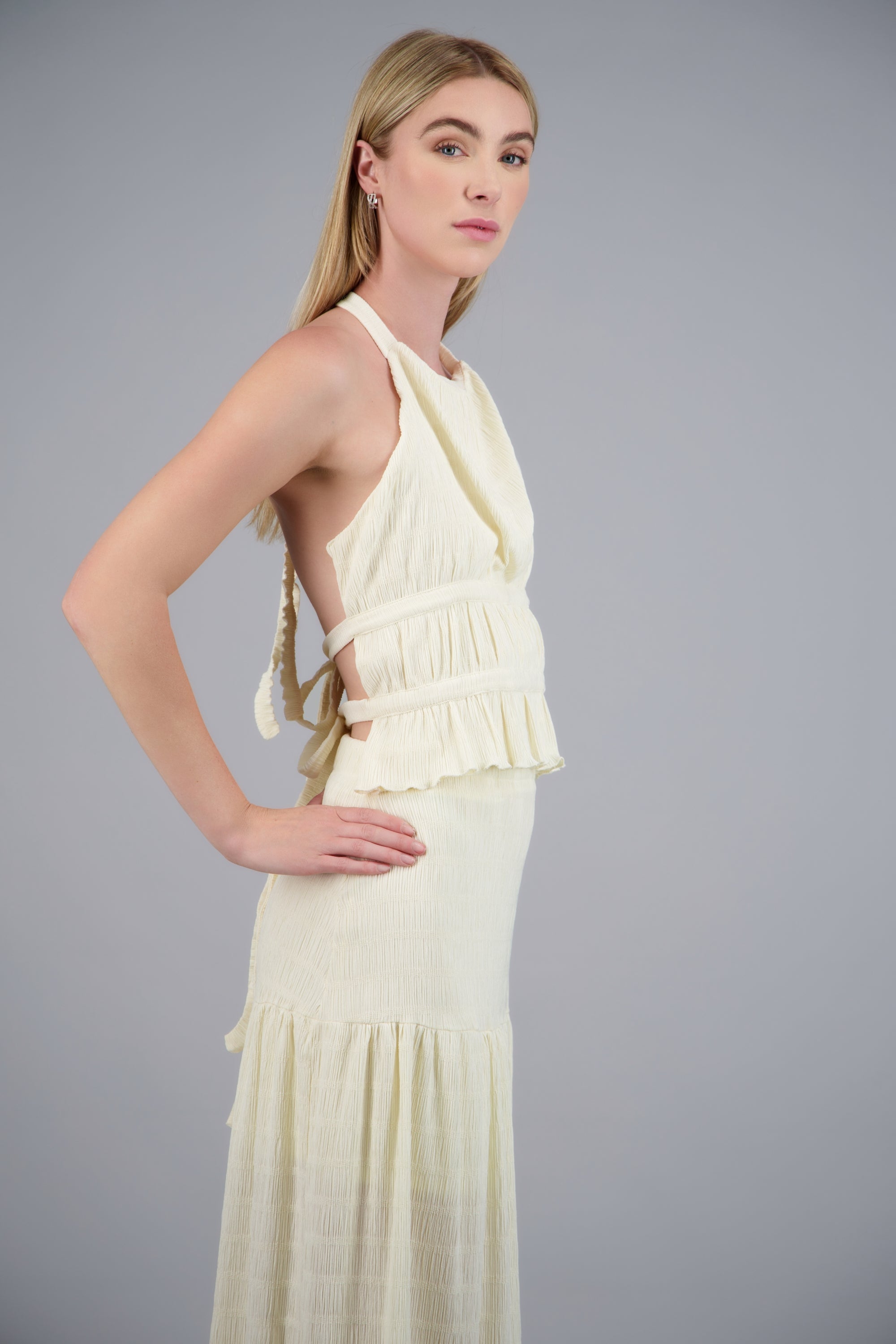 Top halter detalle textura HUESO