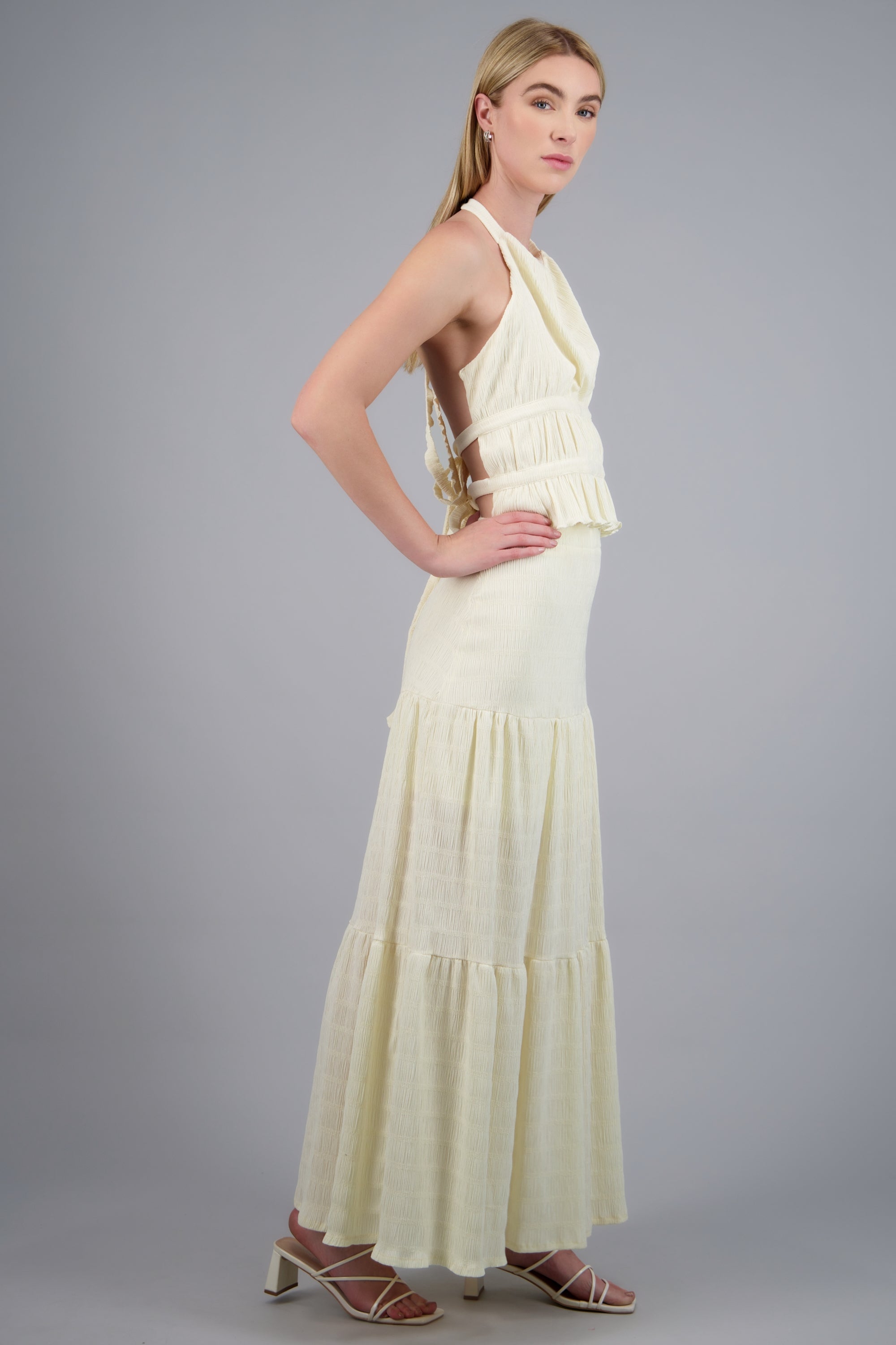 Falda maxi detalle olanes HUESO