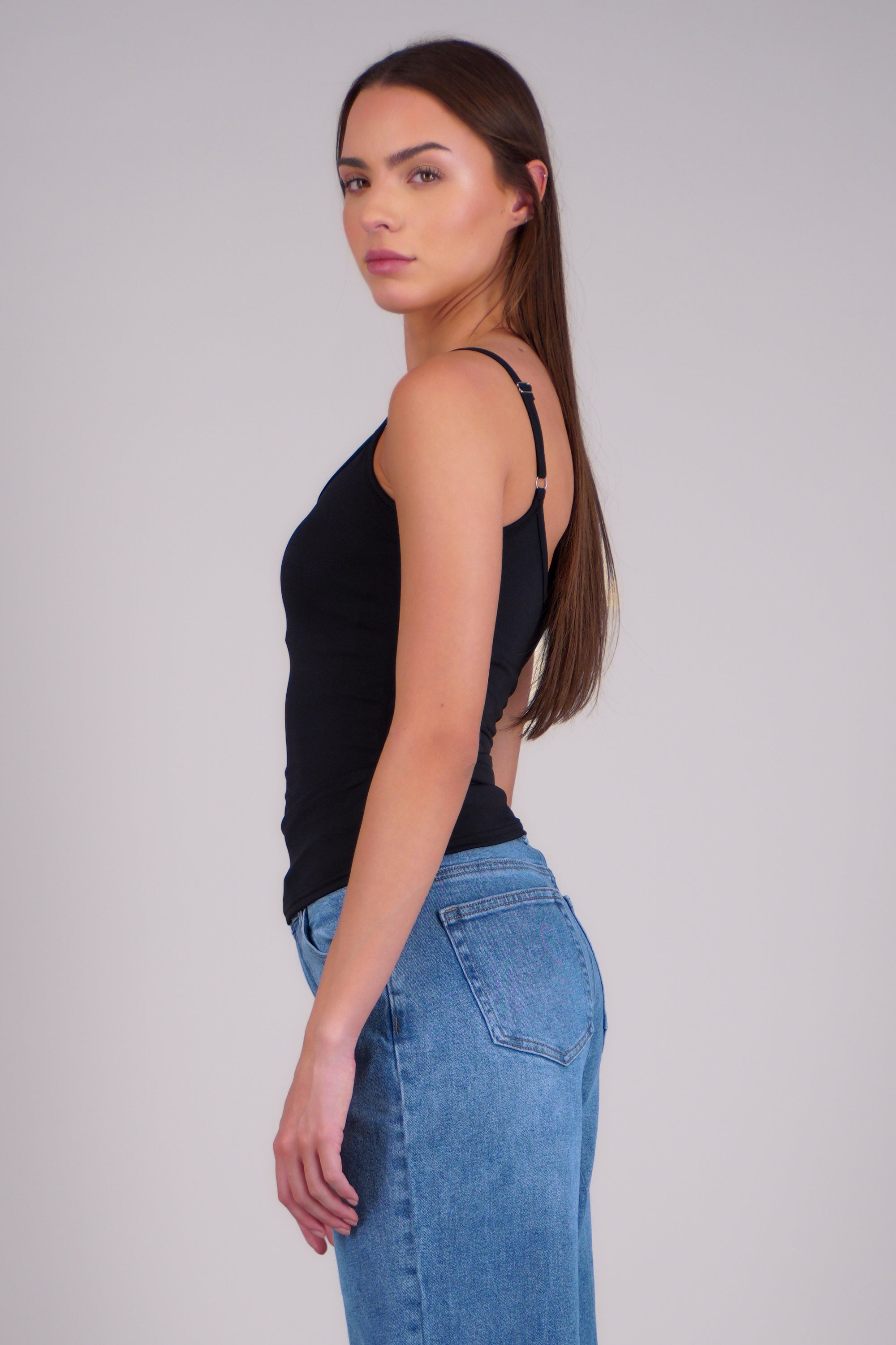Top tirantes escote redondo NEGRO