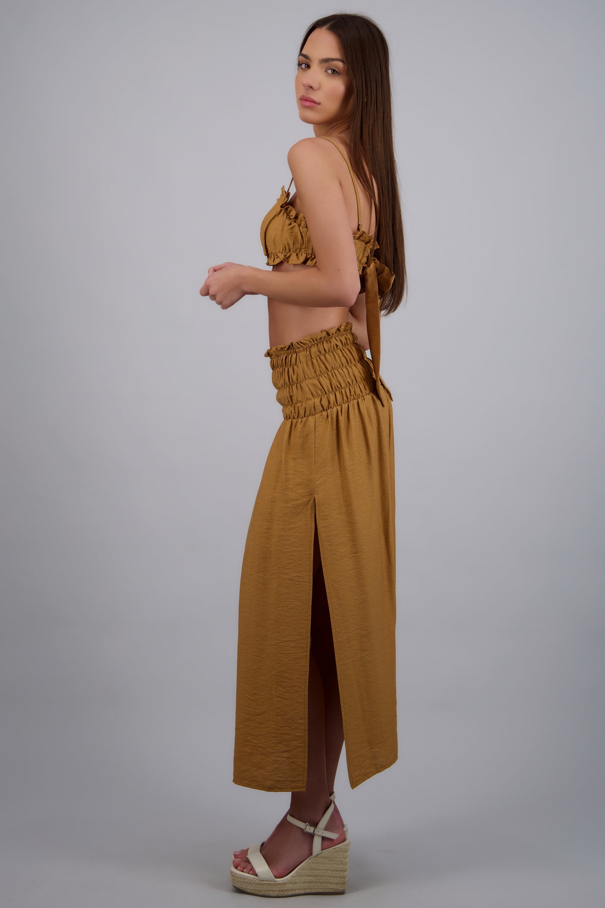 KHAKI