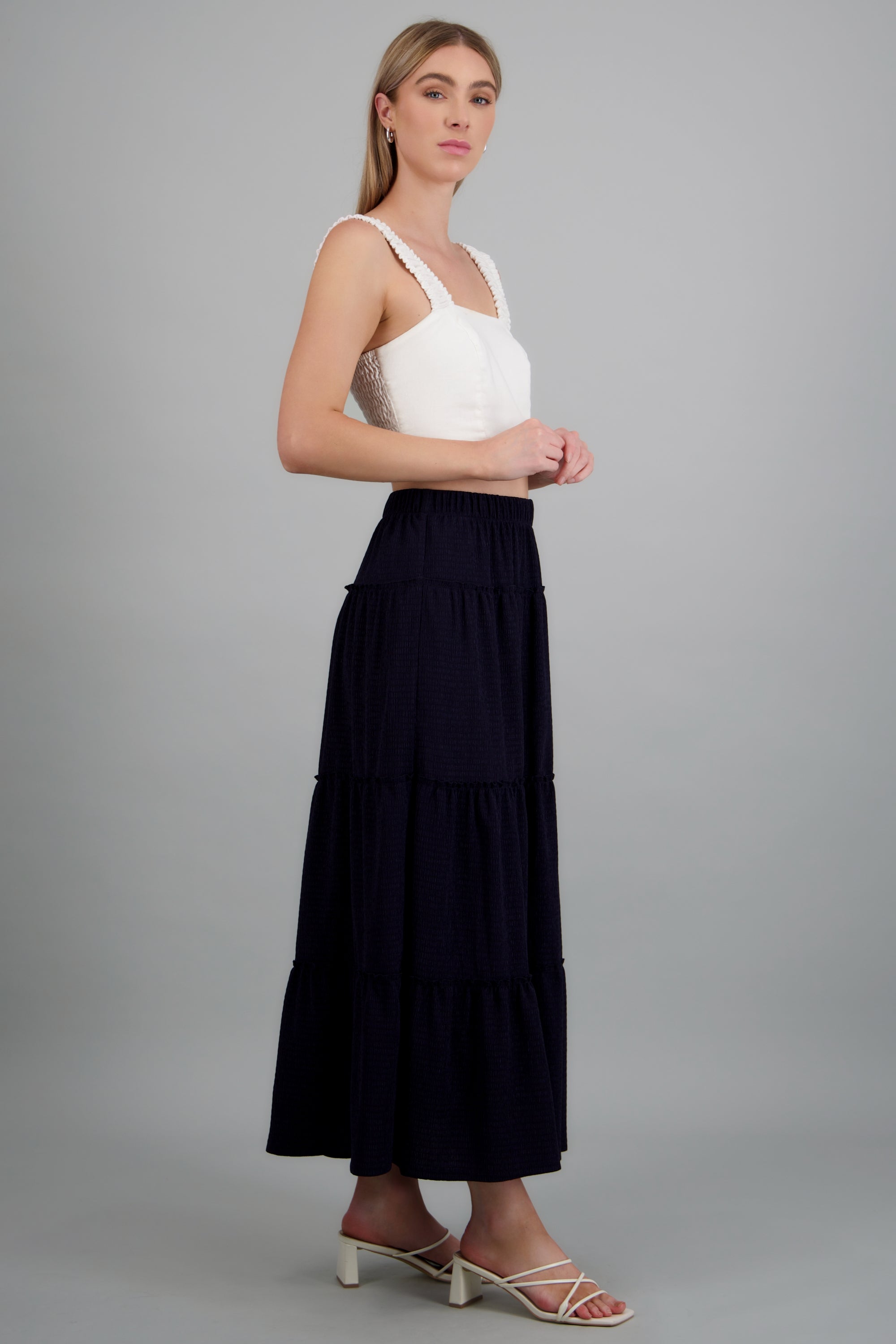 Falda maxi detalle olanes MARINO