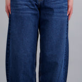 MEDIUM WASH