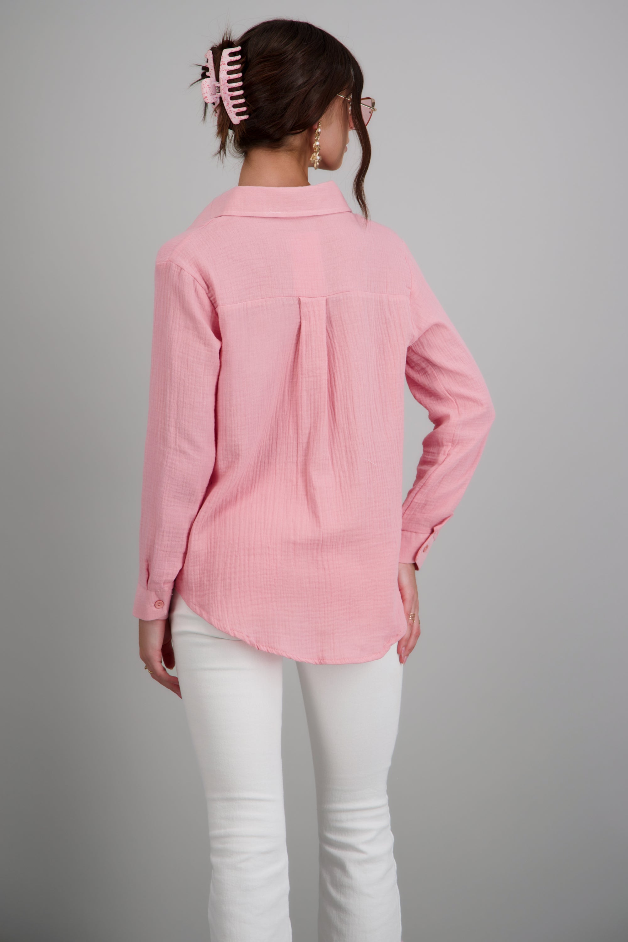 Camisa oversize detalle textura ROSA PASTEL