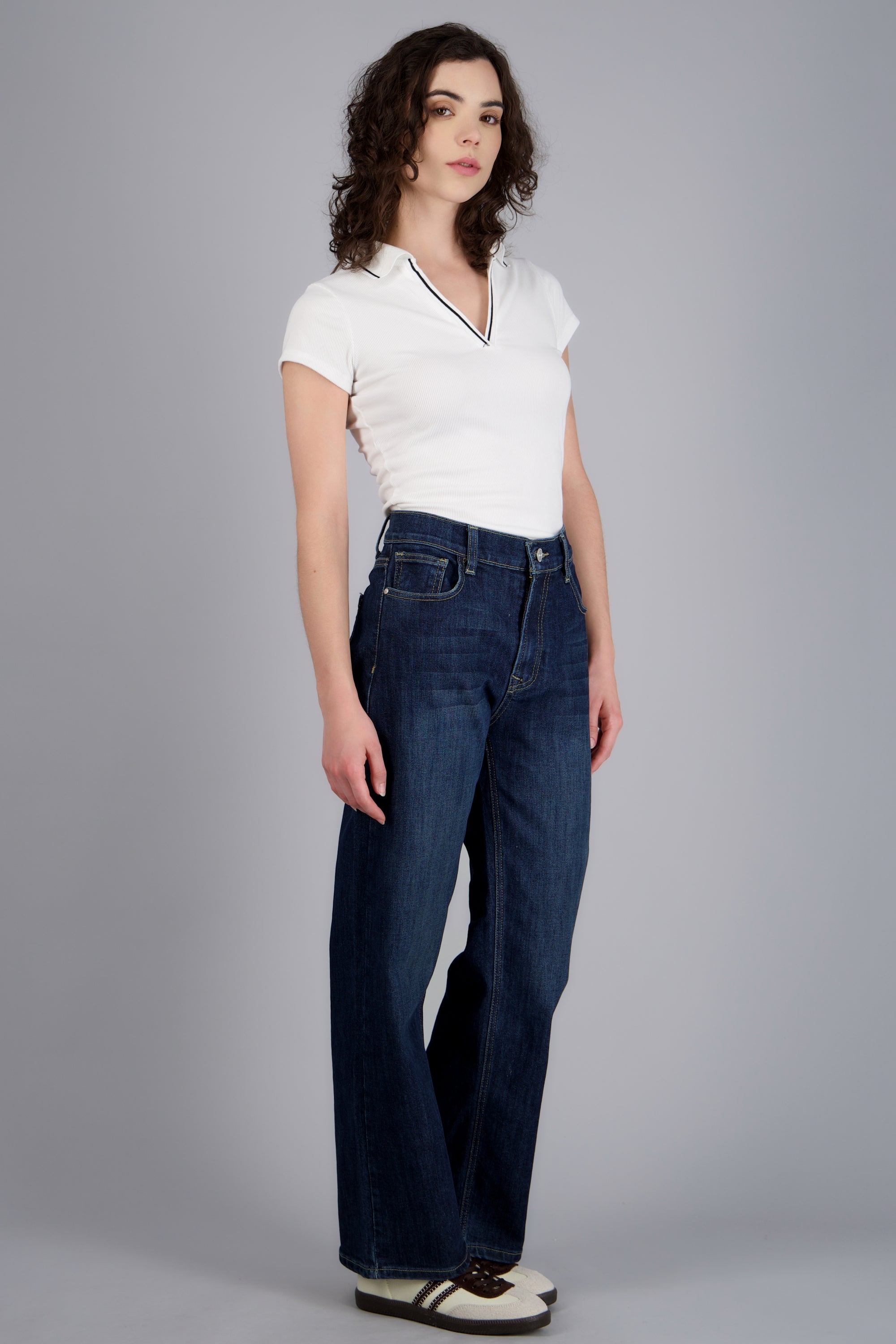 Jeans straight entintados DARK WASH
