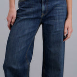 MEDIUM WASH