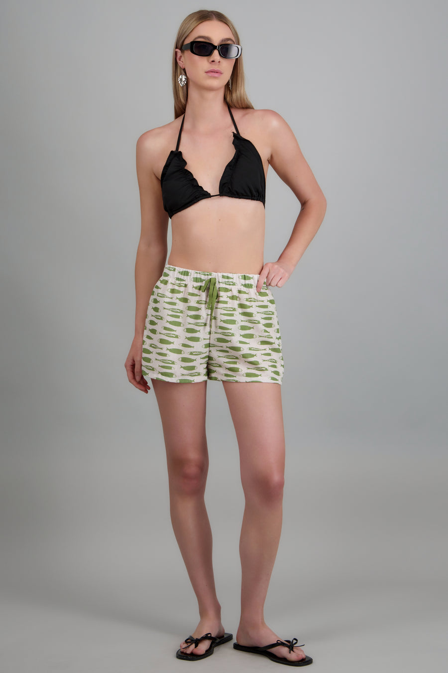 Short estampado pez