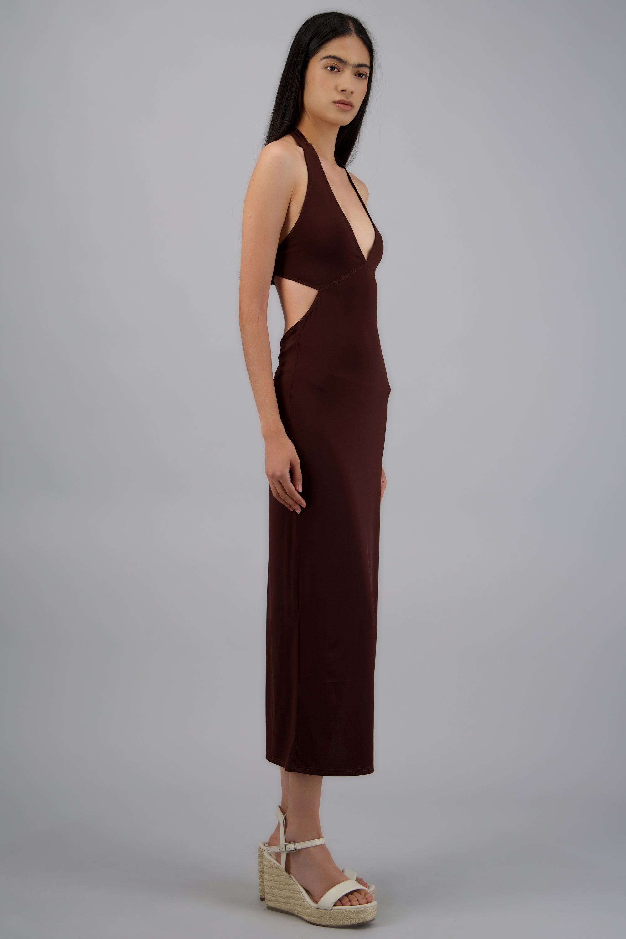 Vestido halter cut out CHOCOLATE