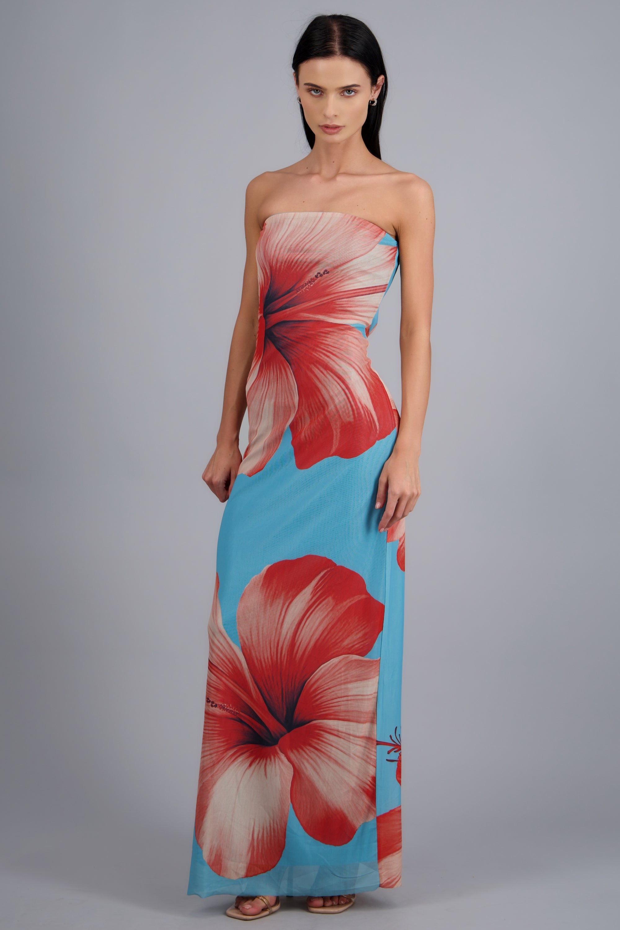 Vestido maxi strapples mesh flores AZUL COMBO