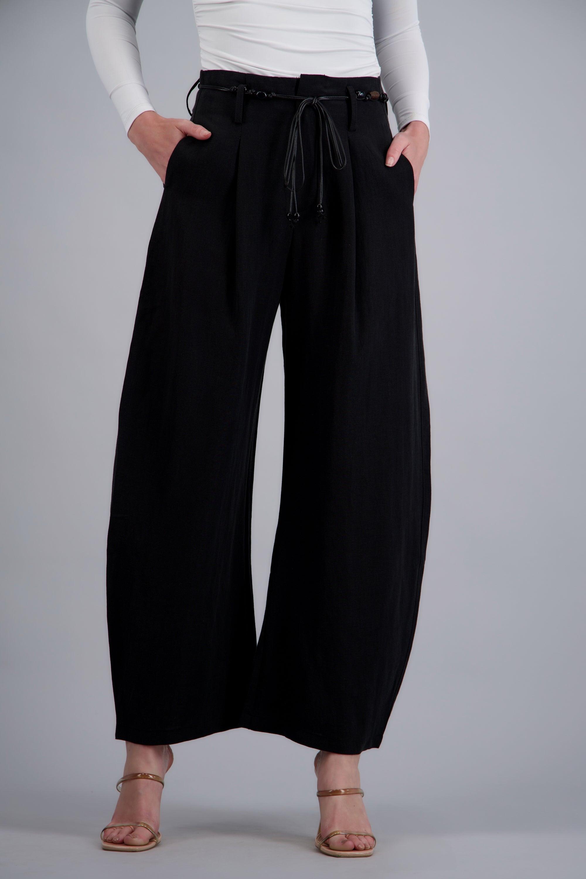 Pantalon wide leg detalle cinturon NEGRO