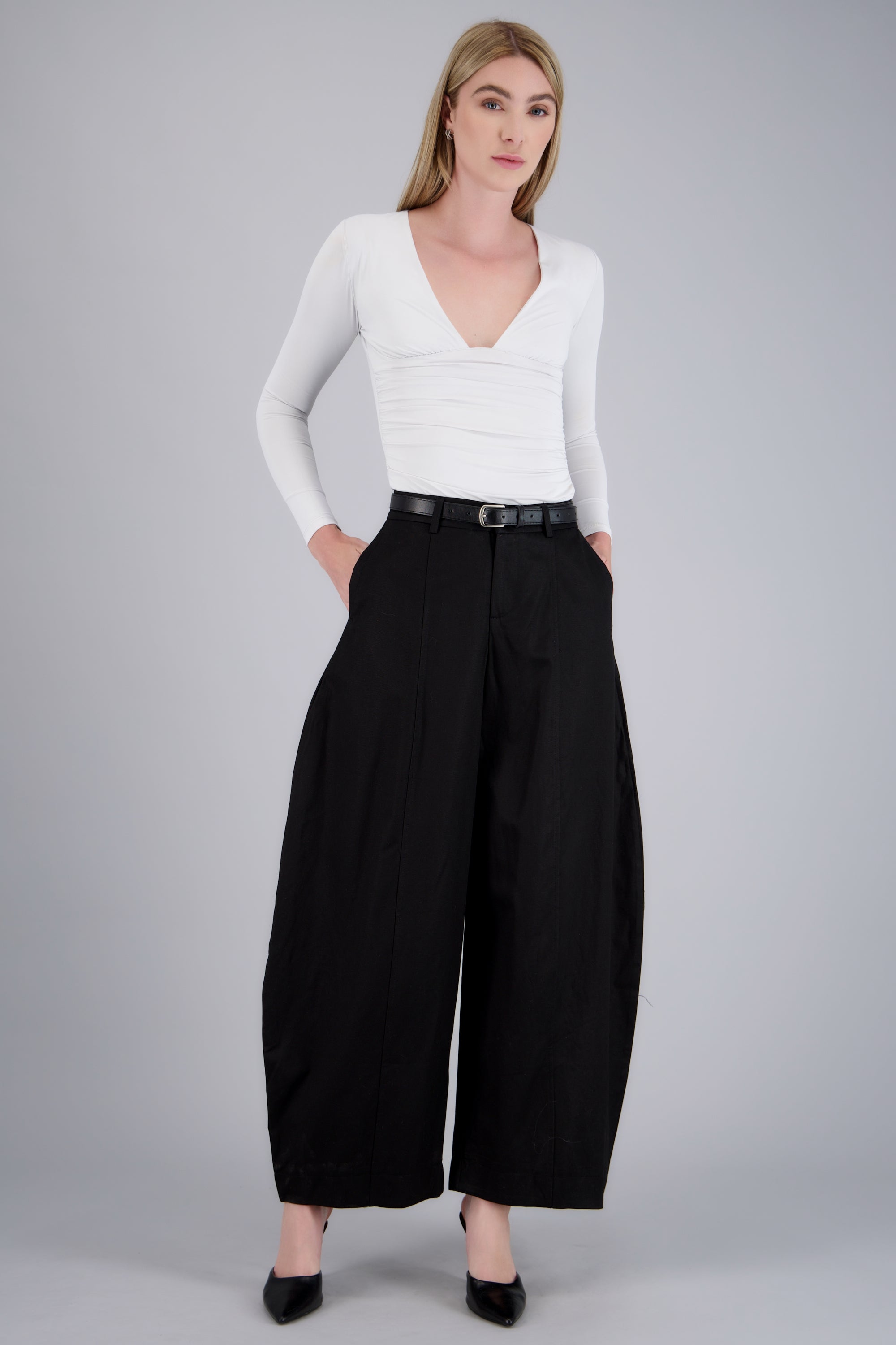 Pantalon baggy liso NEGRO