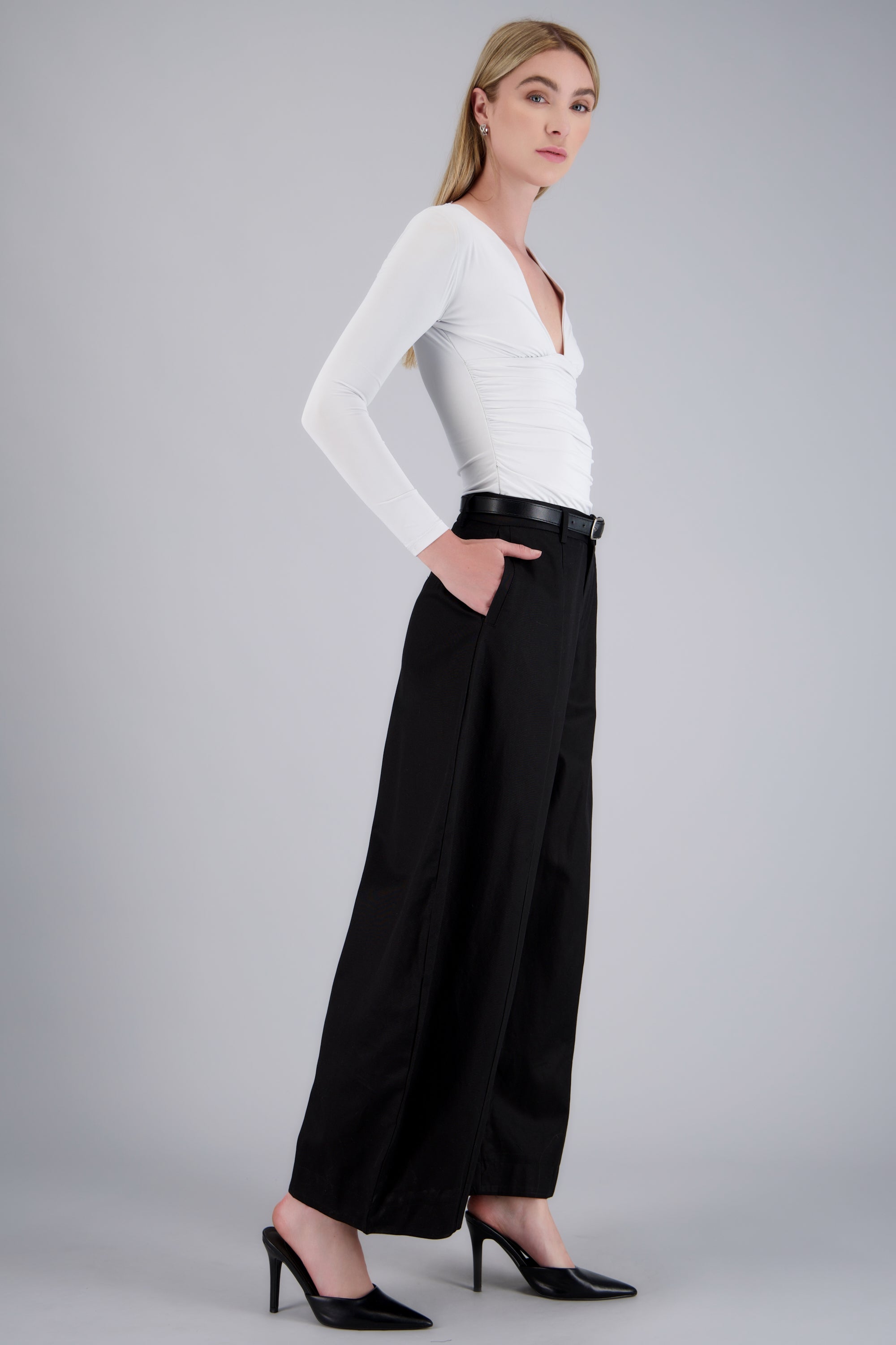 Pantalon baggy liso NEGRO