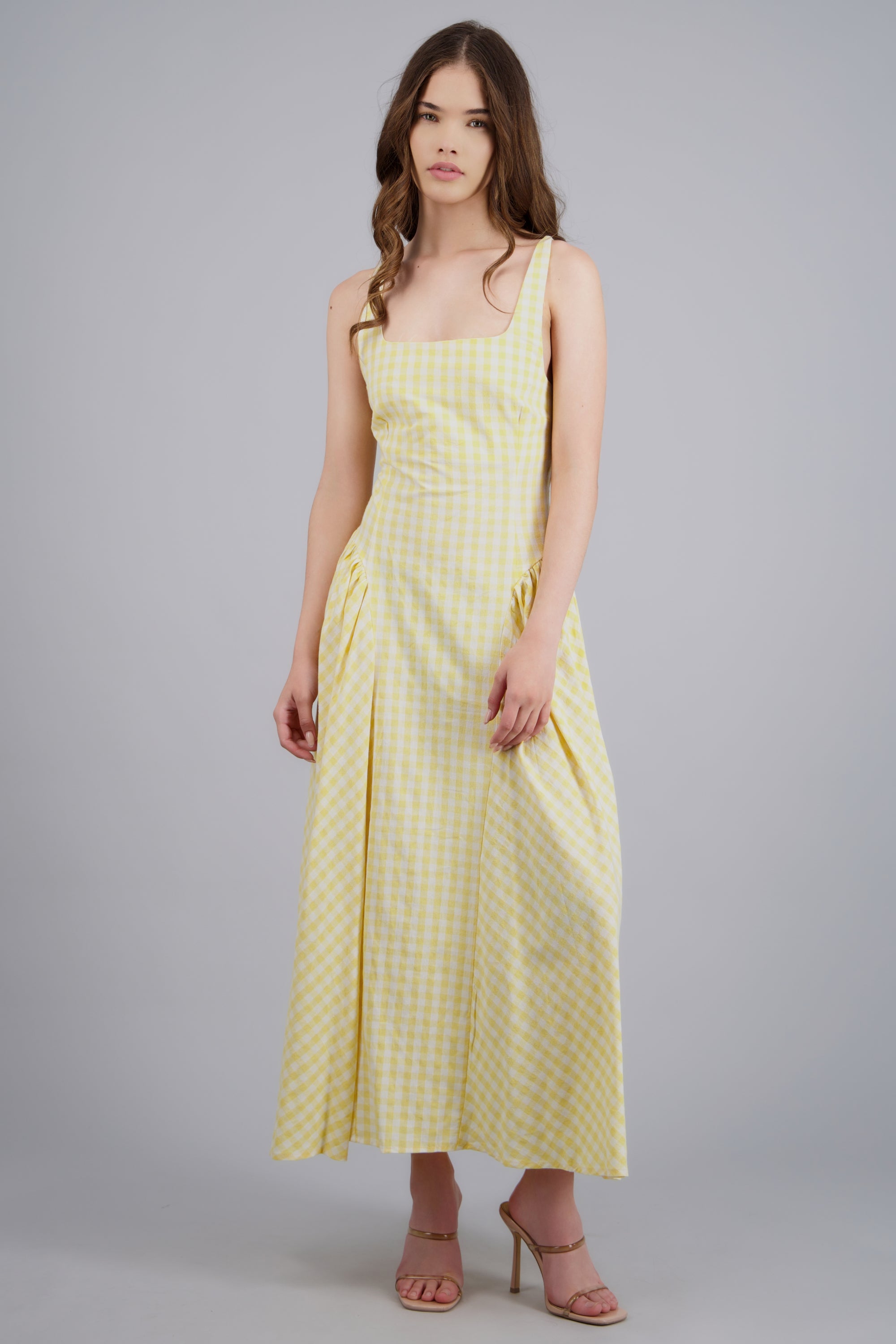 Vestido midi con tirantes gingham AMARILLO