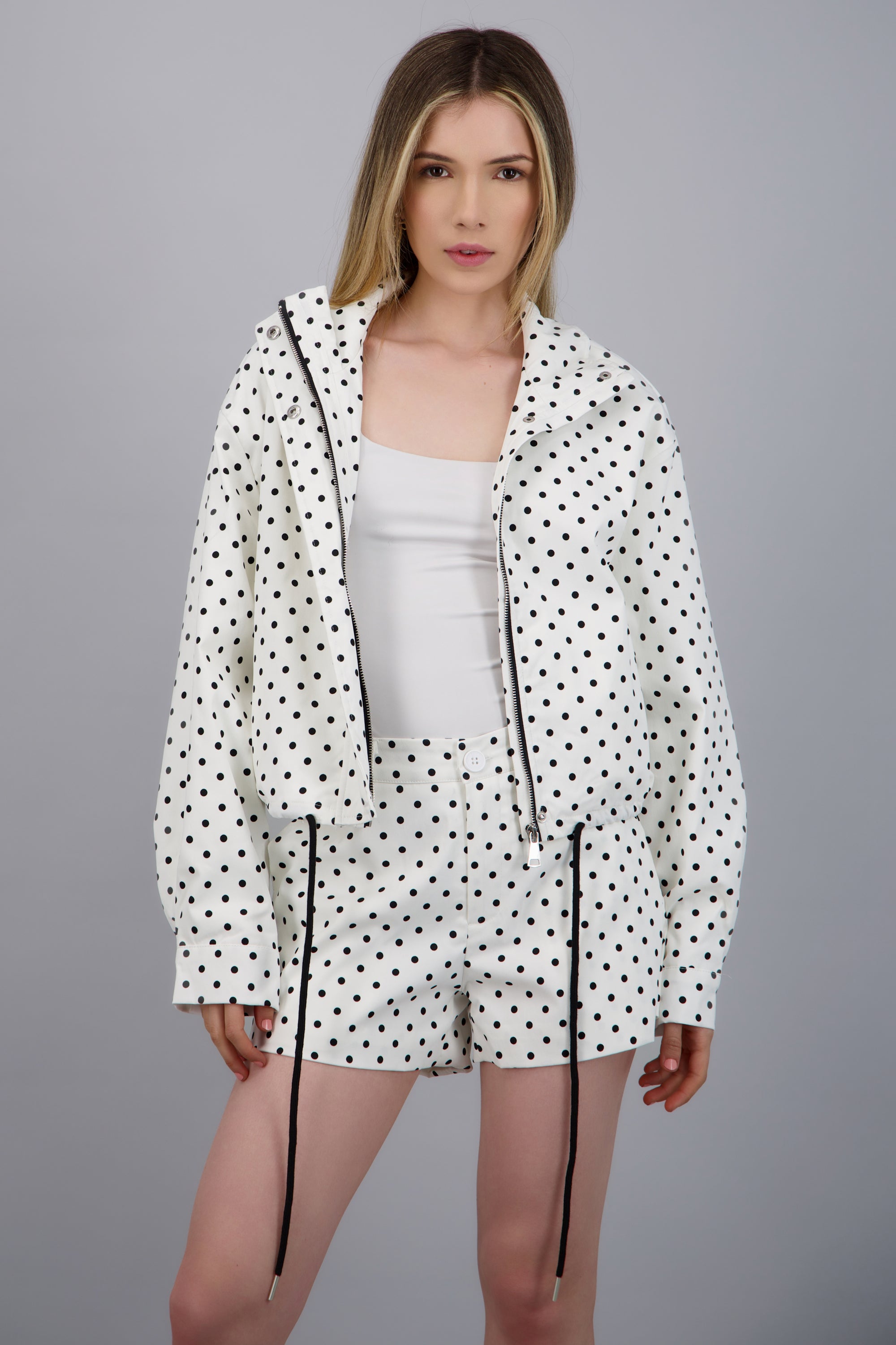 Chamarra ligera polka dots BLANCO COMBO