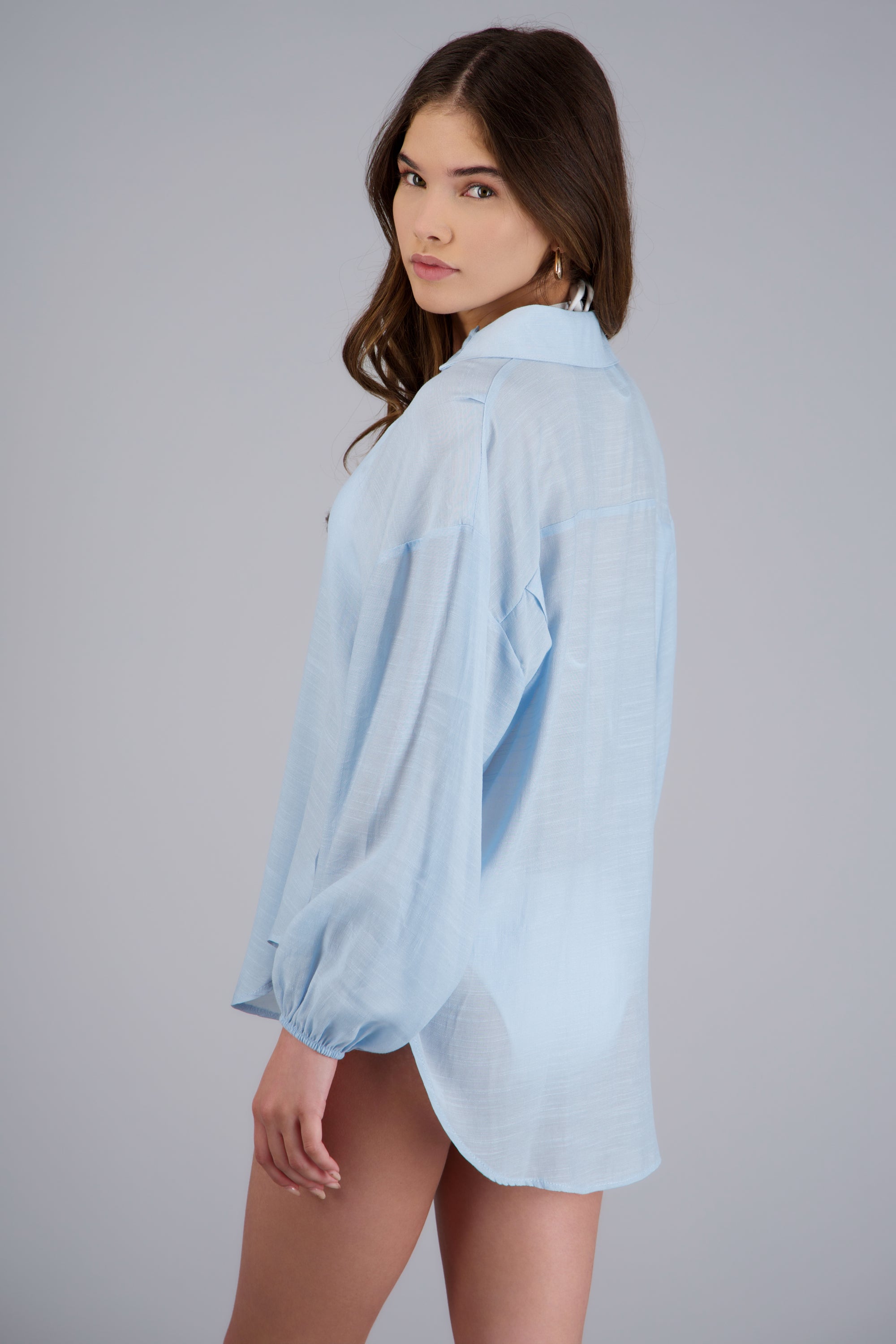 Camisa over ligera manga larga AZUL PASTEL