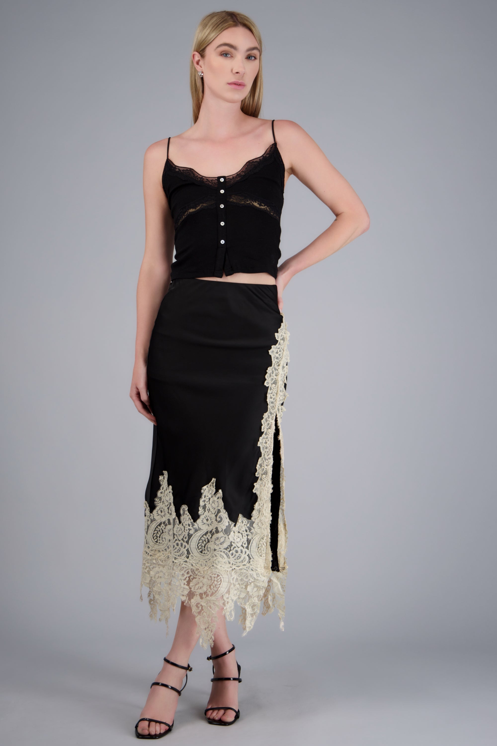 Falda midi satin detalle encaje NEGRO COMBO