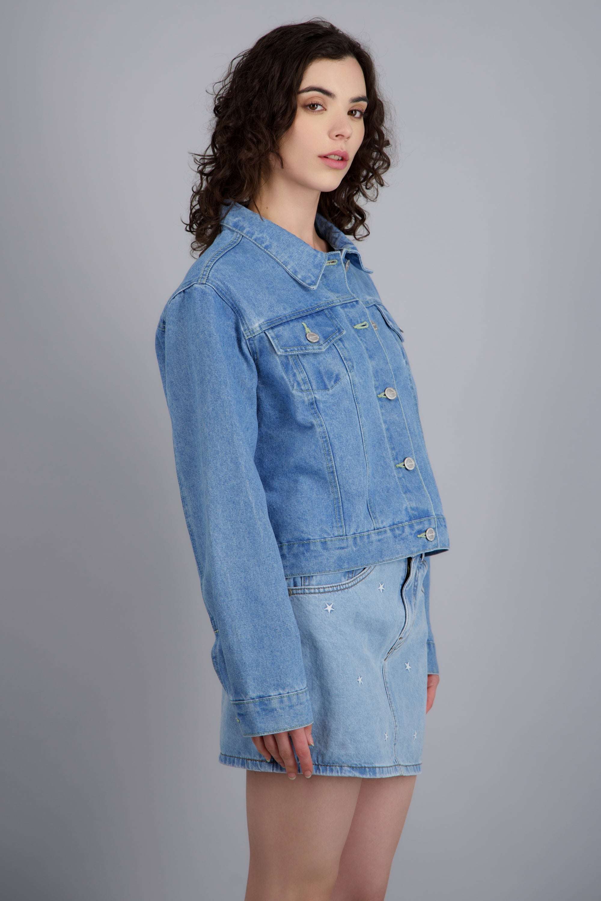 Chamarra báscia denim LIGHT WASH