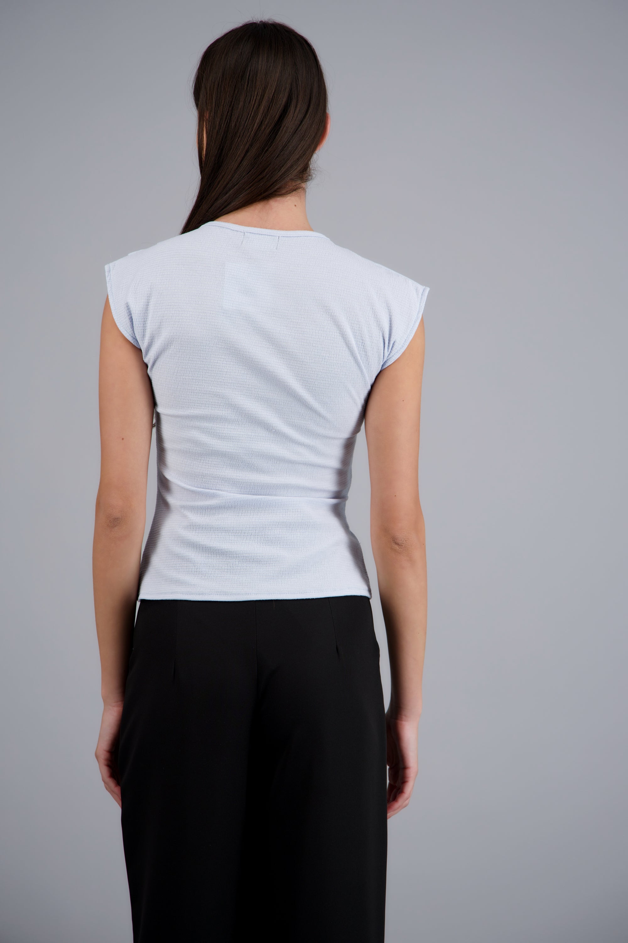 Blusa hebilla textura AZUL CIELO