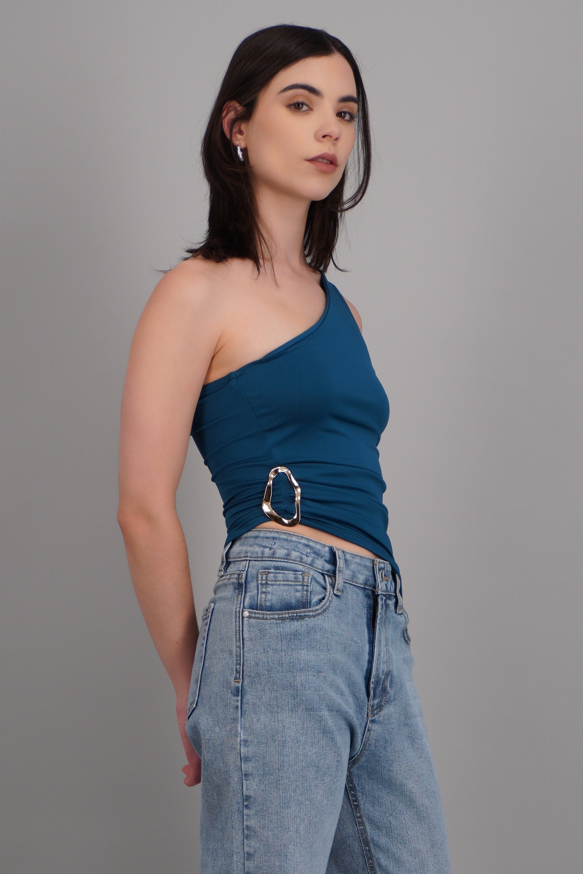 Top one shoulder liso AZUL PATO