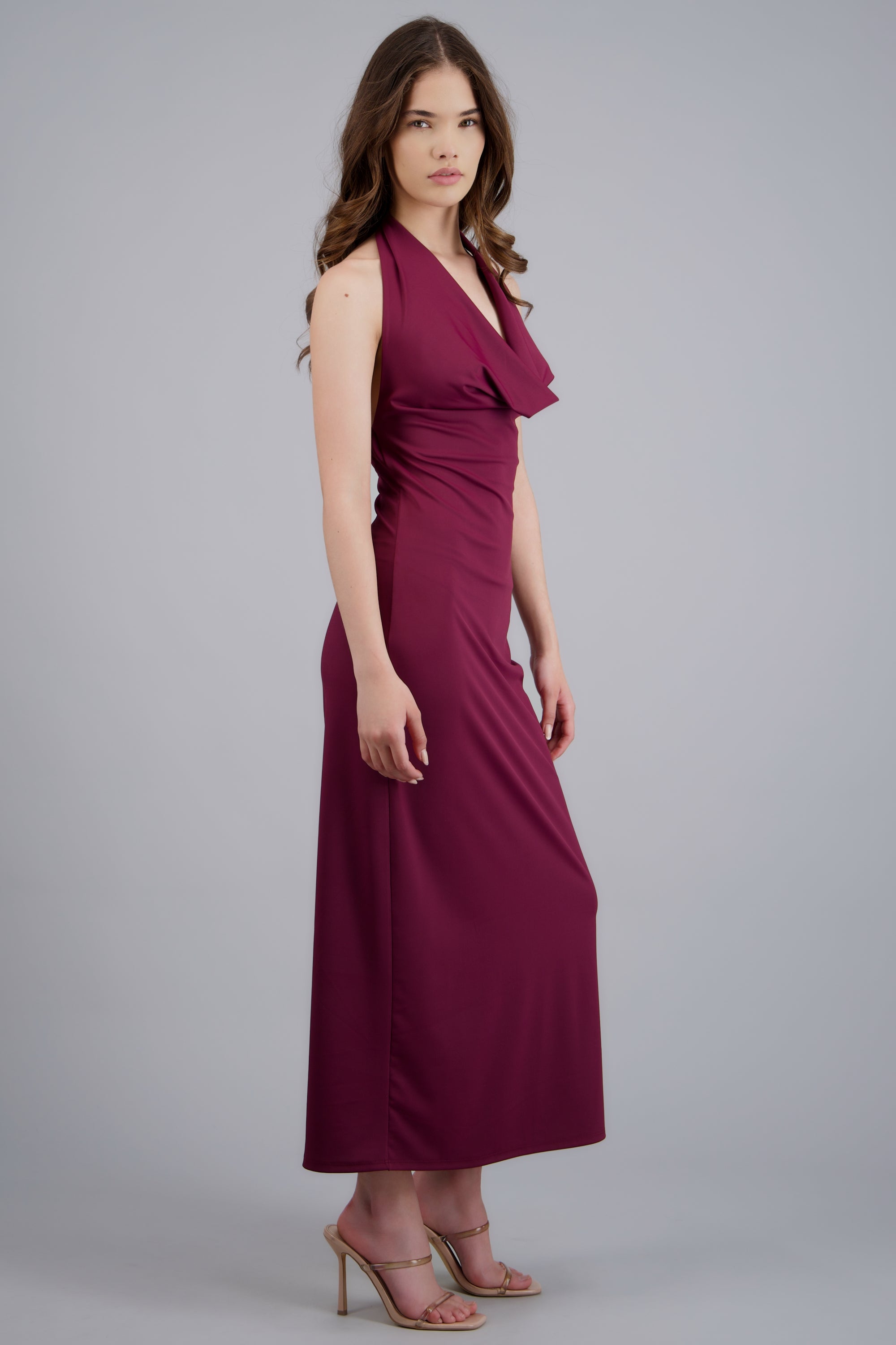 Vestido maxi escote cascada VINO
