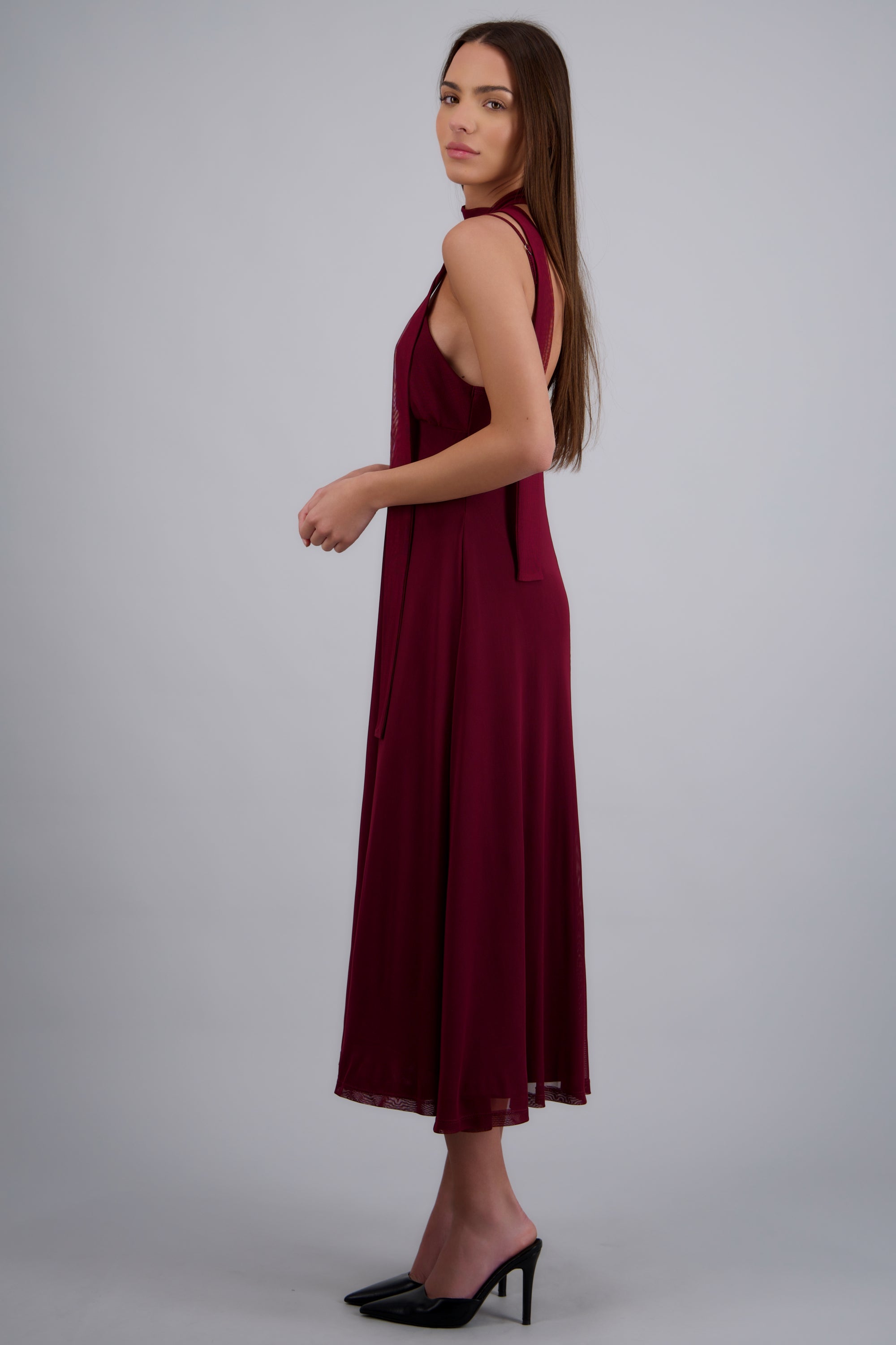 Vestido midi tirantes mesh con bufanda VINO