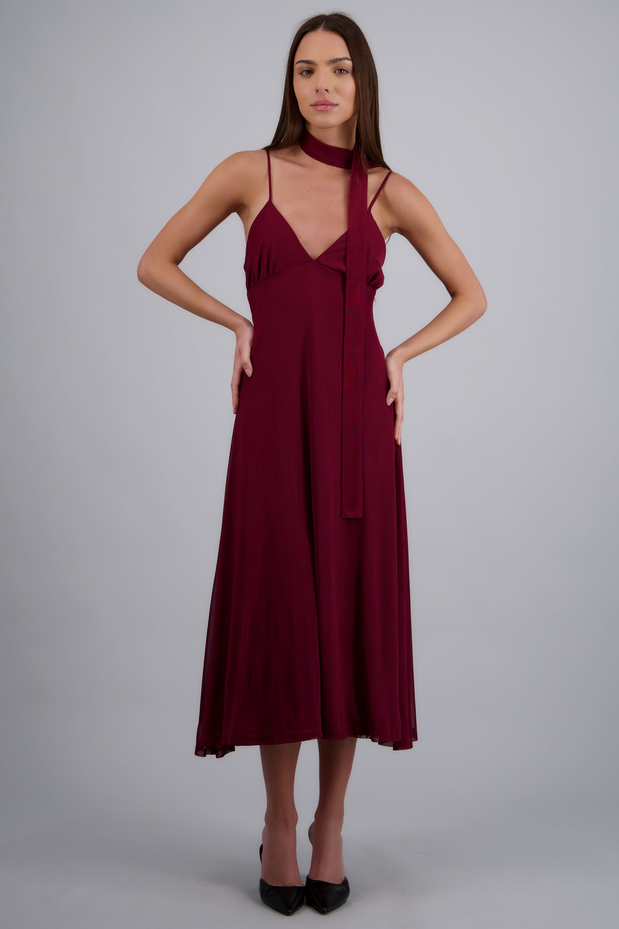 Vestido midi tirantes mesh con bufanda VINO