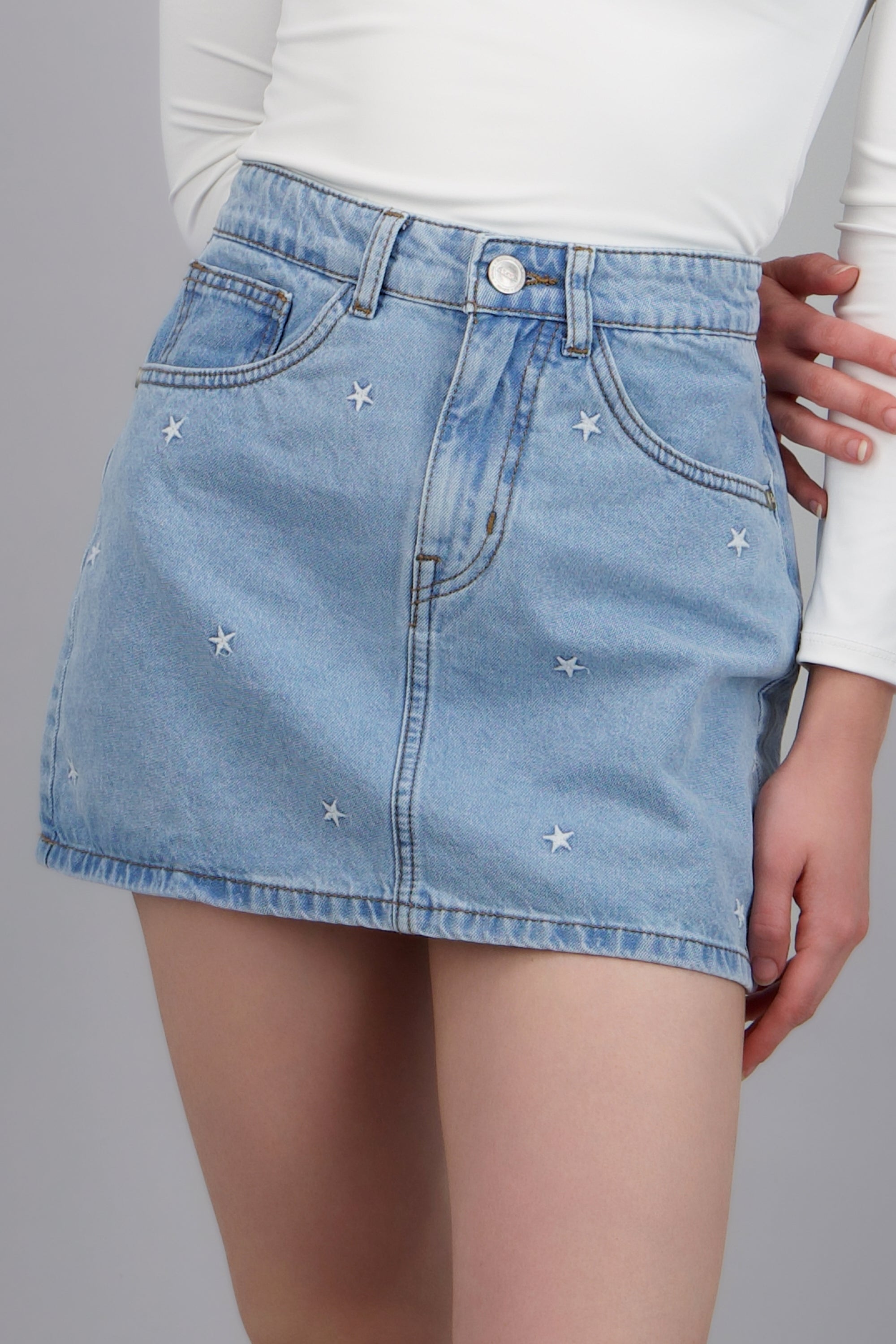 Falda recta estrellas LIGHT WASH
