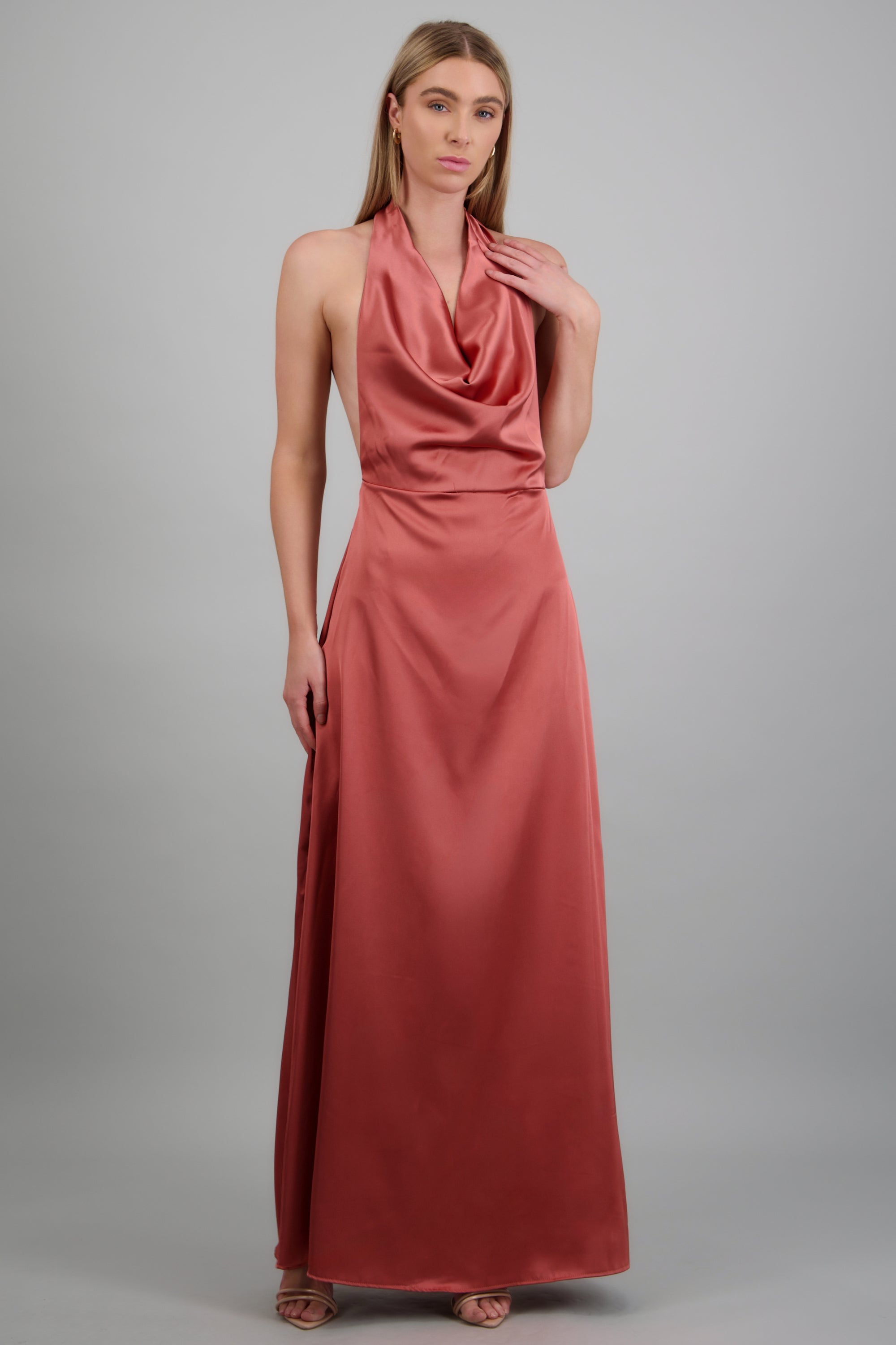 Vestido maxi escote cascada satinado MALVA