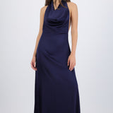 Vestido maxi escote cascada satinado