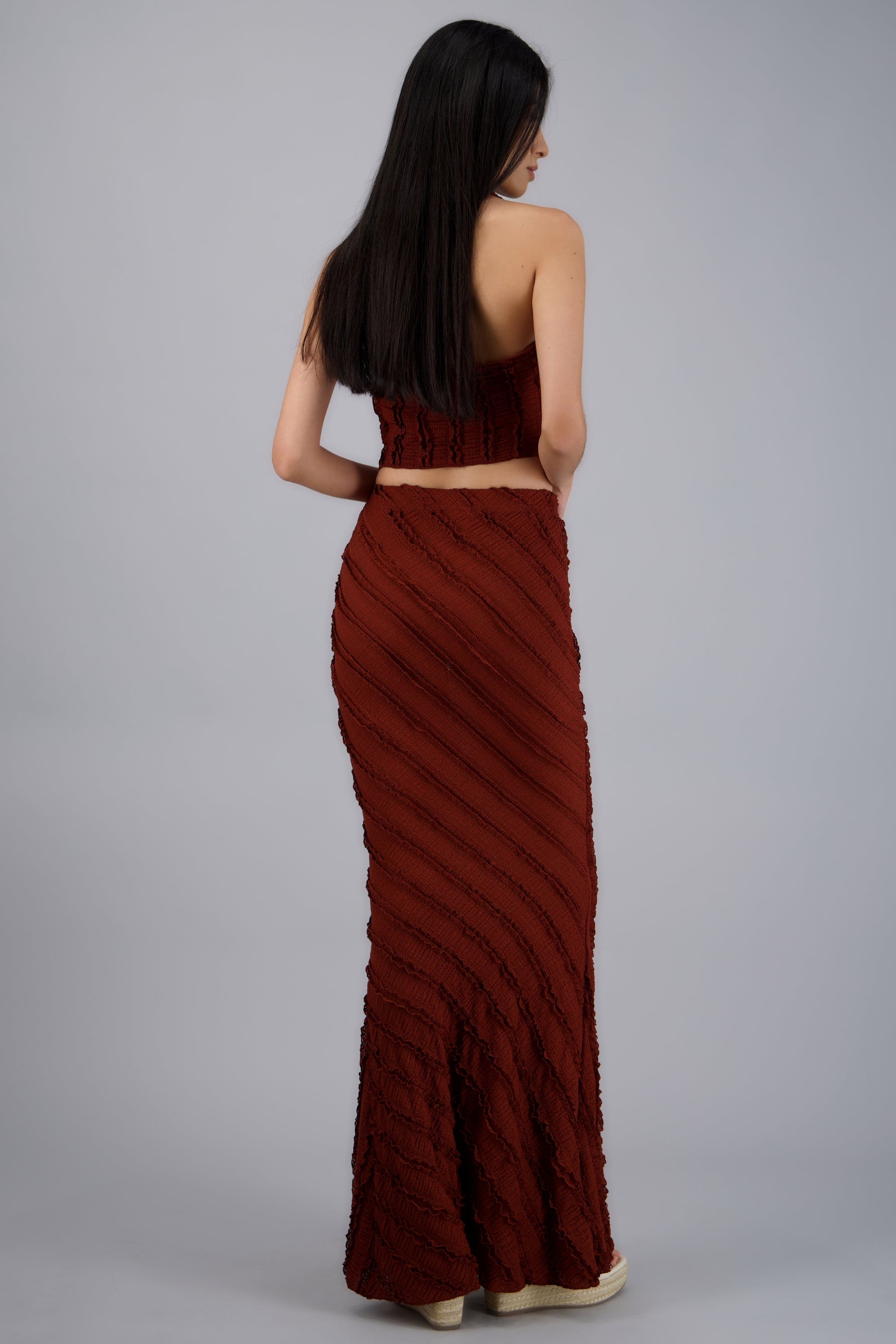 FALDA MAXI DET TEXTURA LADRILLO