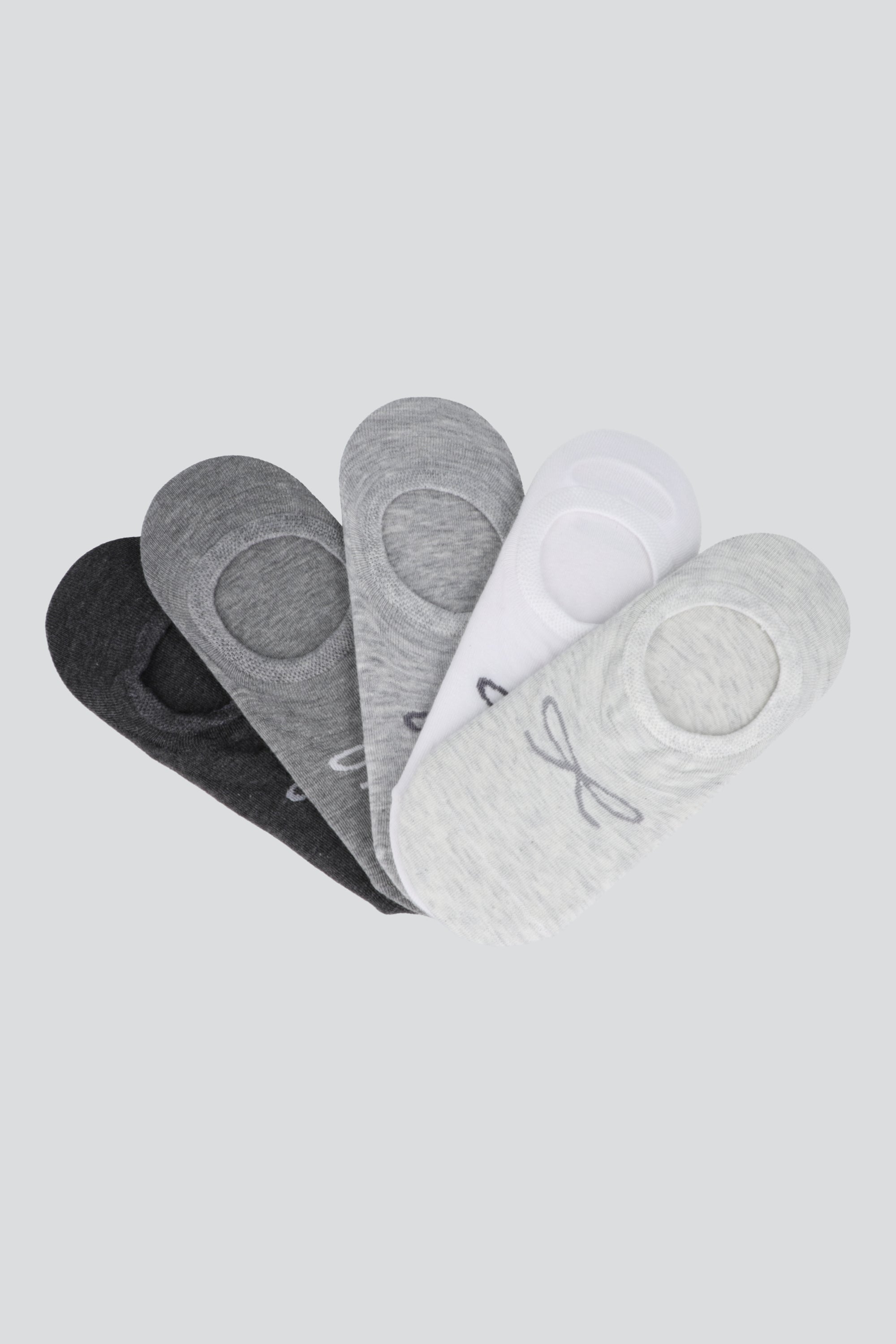 BLACK AND WHITE MULTICOLOR