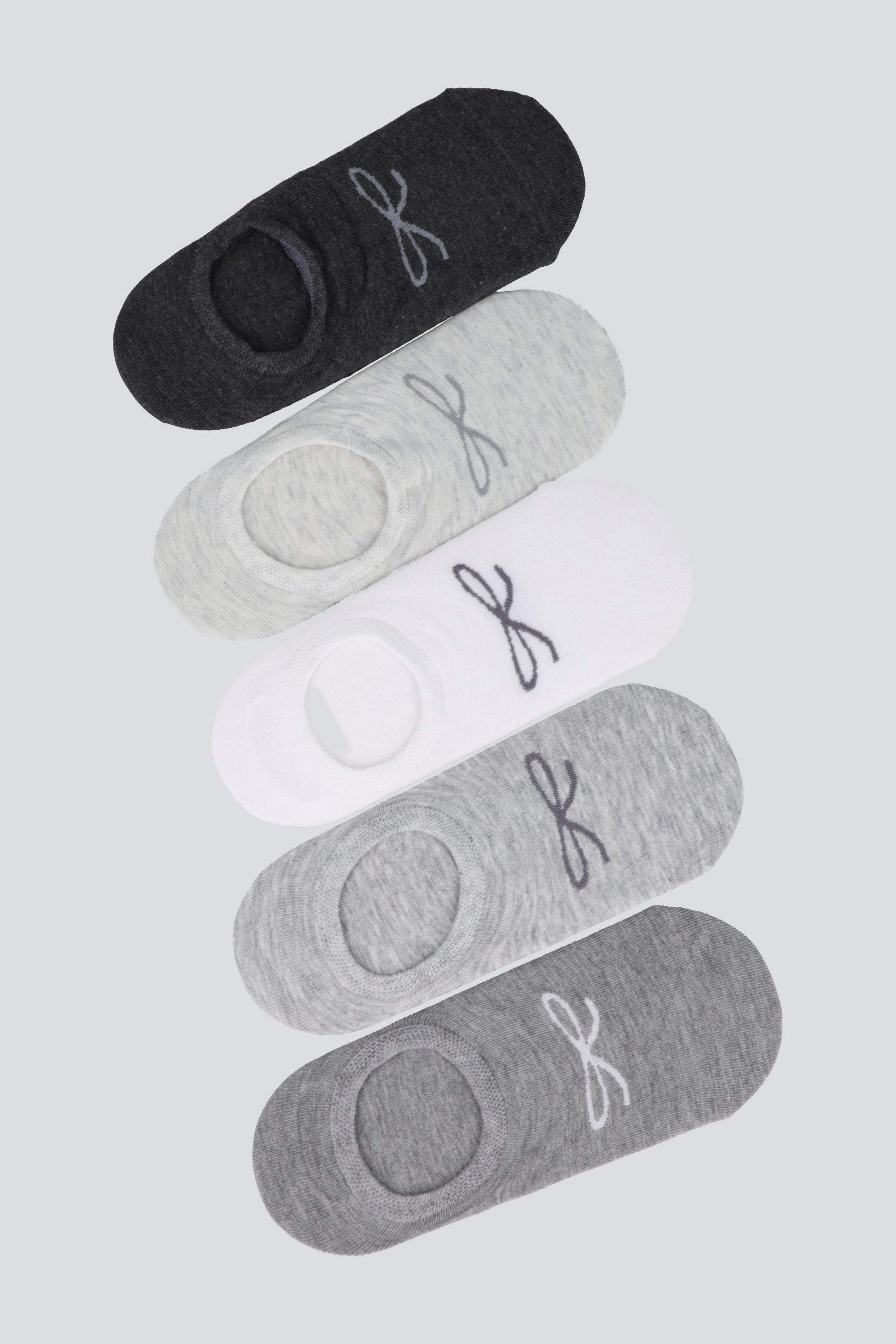 BLACK AND WHITE MULTICOLOR