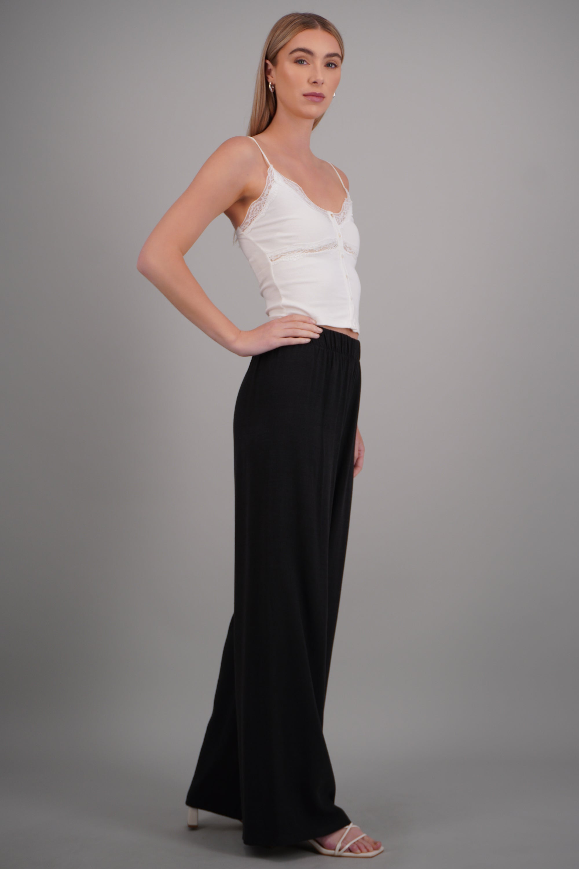 Pantalón wide leg resorte NEGRO