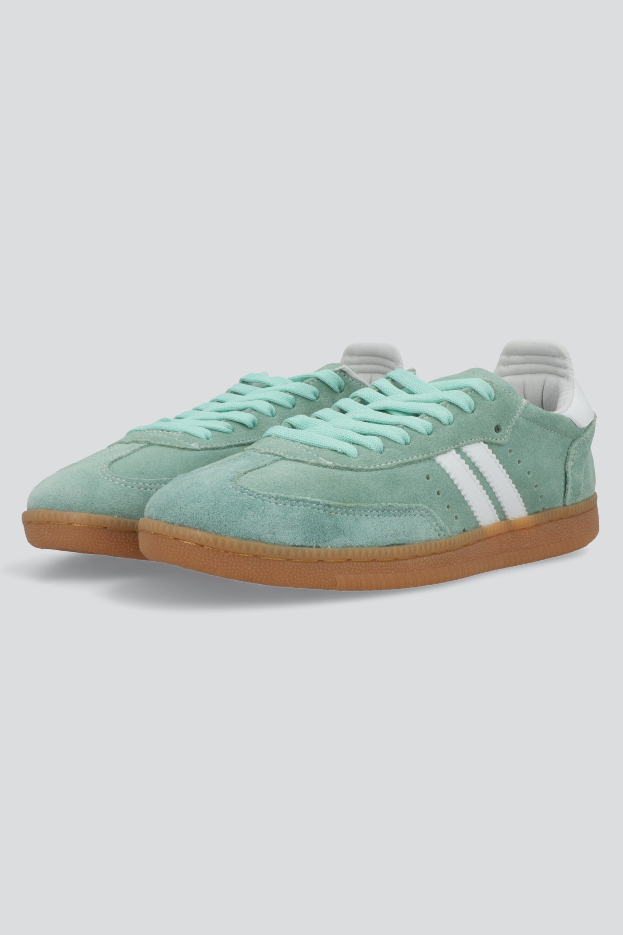 Tenis casual gamuza dos lineas SAGE