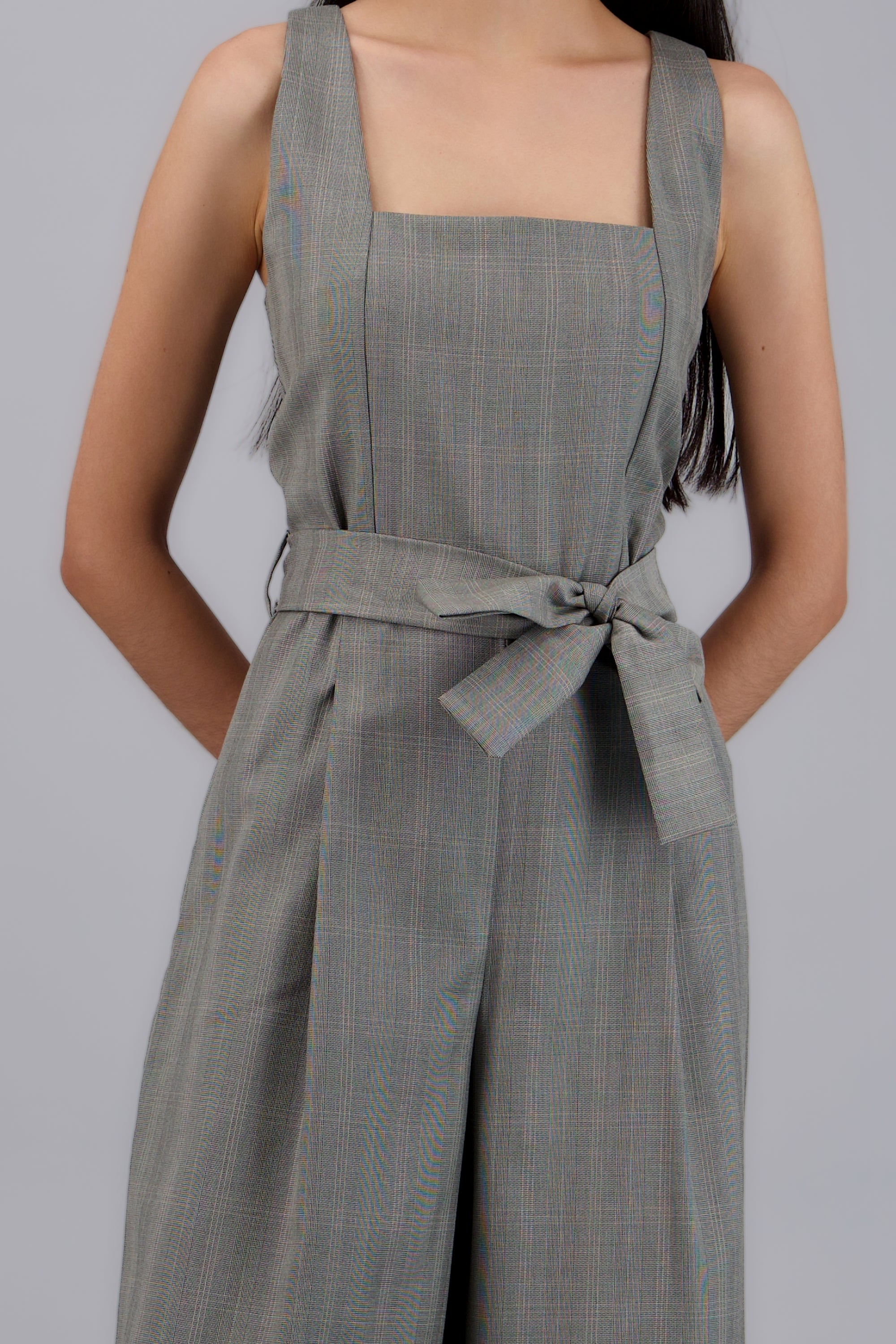 Jumpsuit escote cuadrado detalle cuadros GRIS OBSCURO